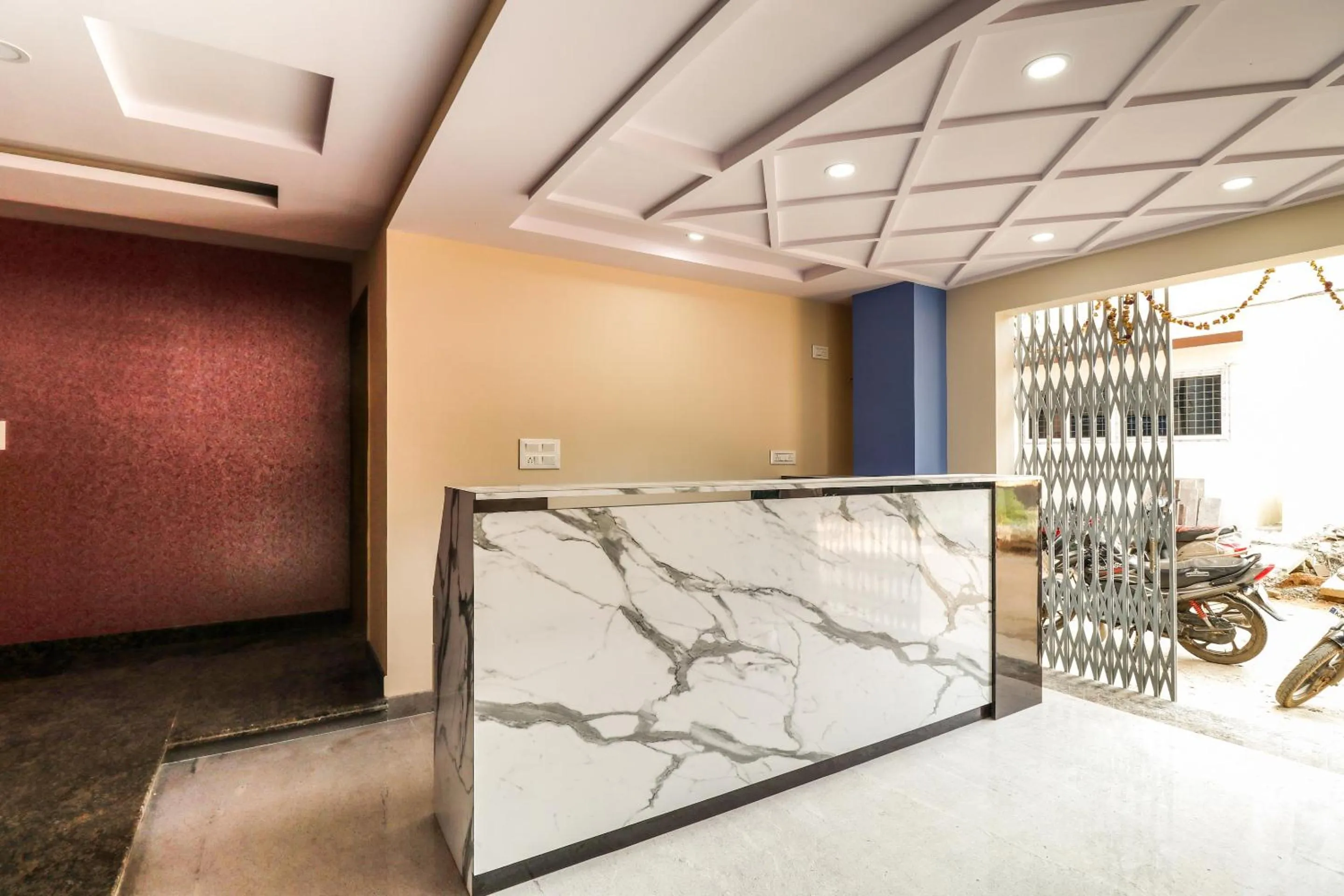 Lobby or reception in Capital O N R Residency