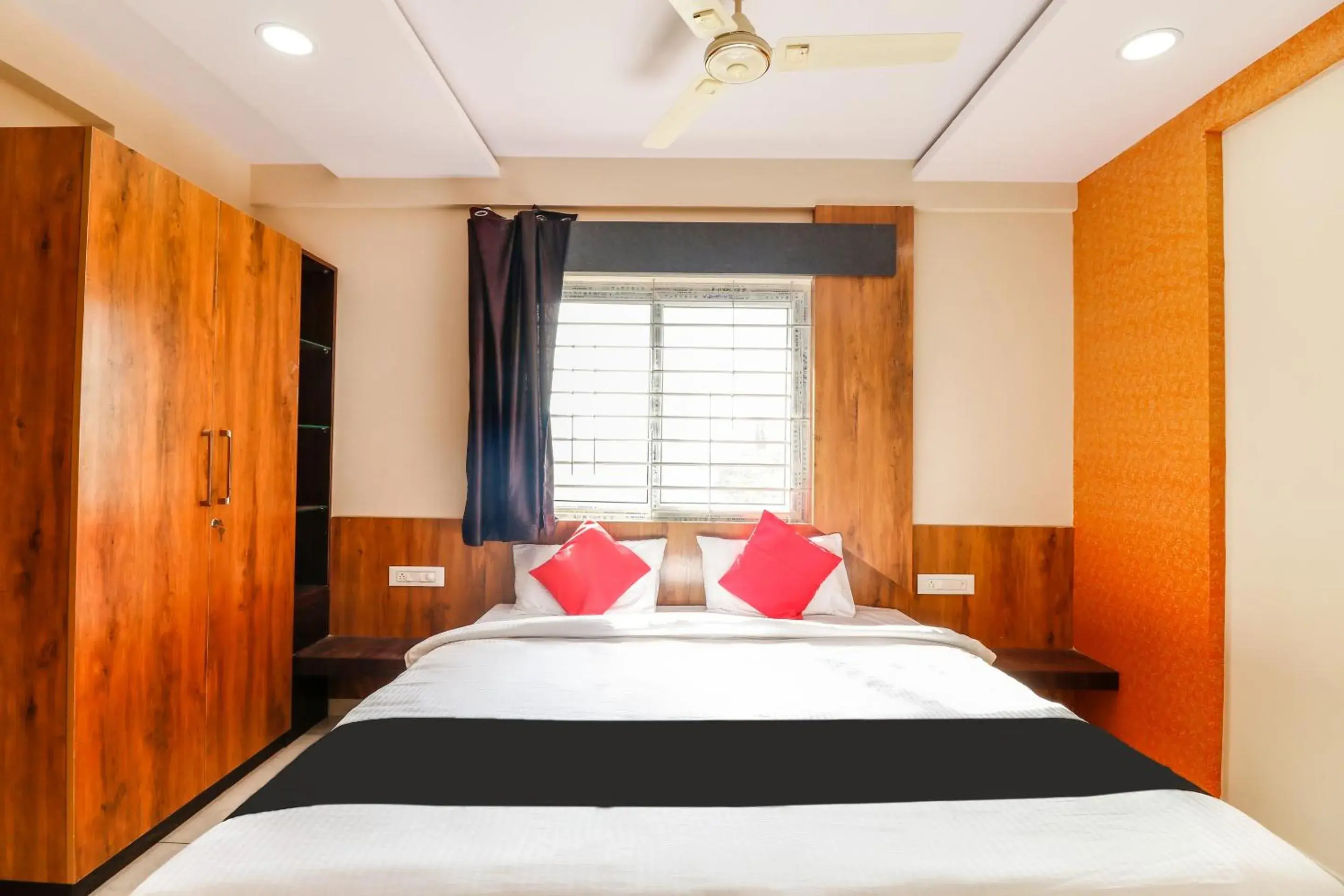 Standard Double Room - single occupancy in Capital O N R Residency Standard Double Room - single occupancy in Capital O N R Residency