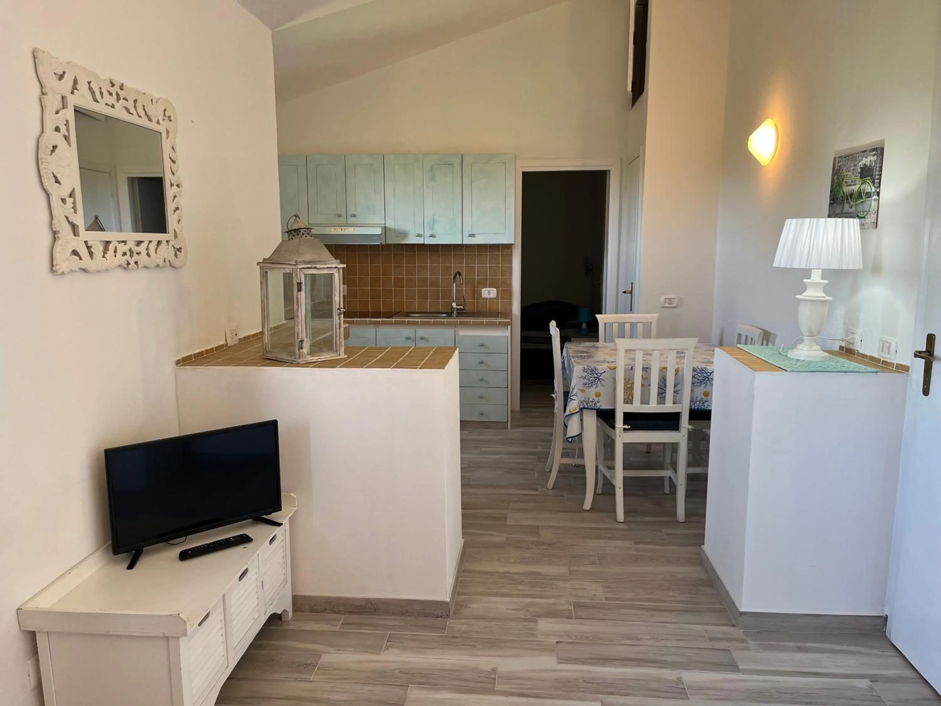 Porto Coda Cavallo Salina Bamba