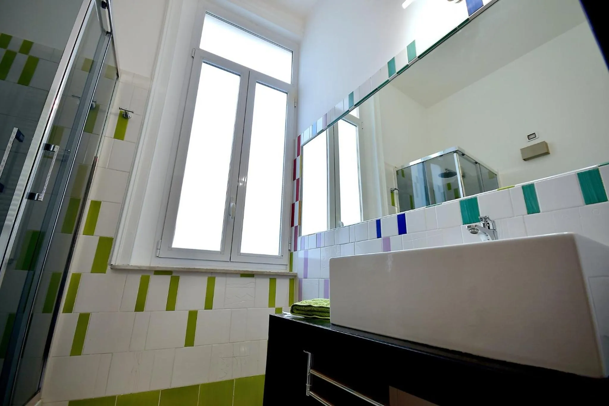 Bathroom in Di affreschi e volte