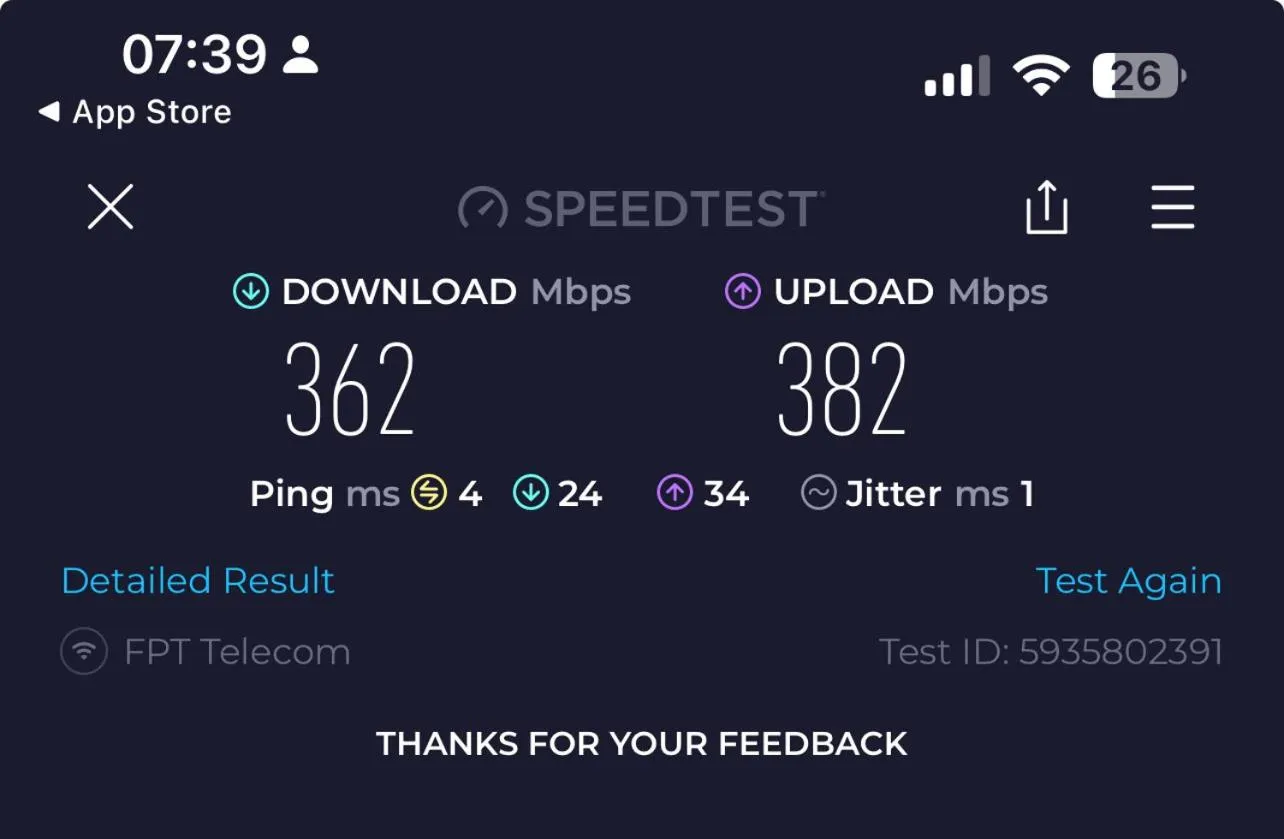 Text overlay in HAMA Boutique Home