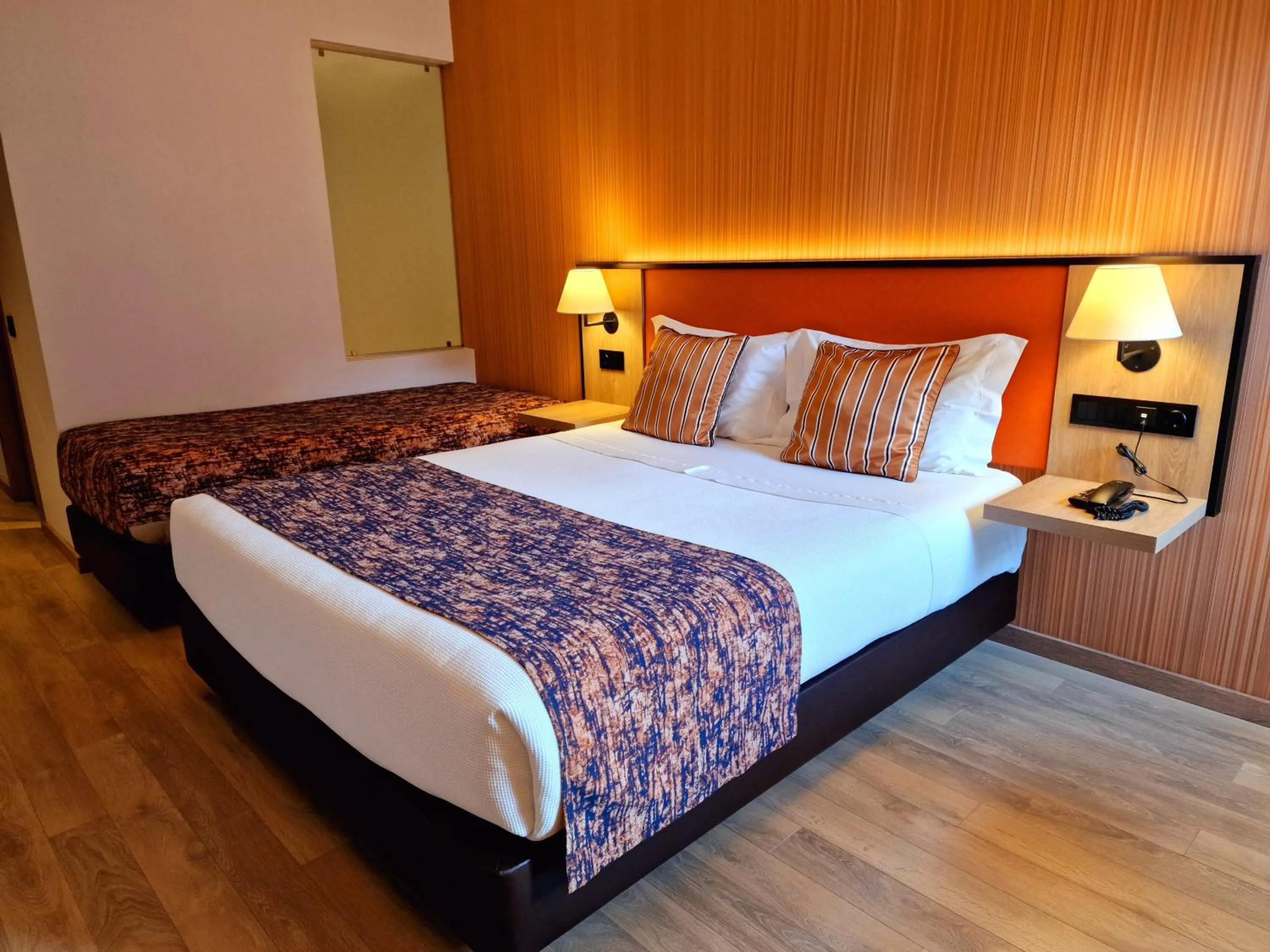 Bedroom, Bed in Hotel 3K Porto Aeroporto