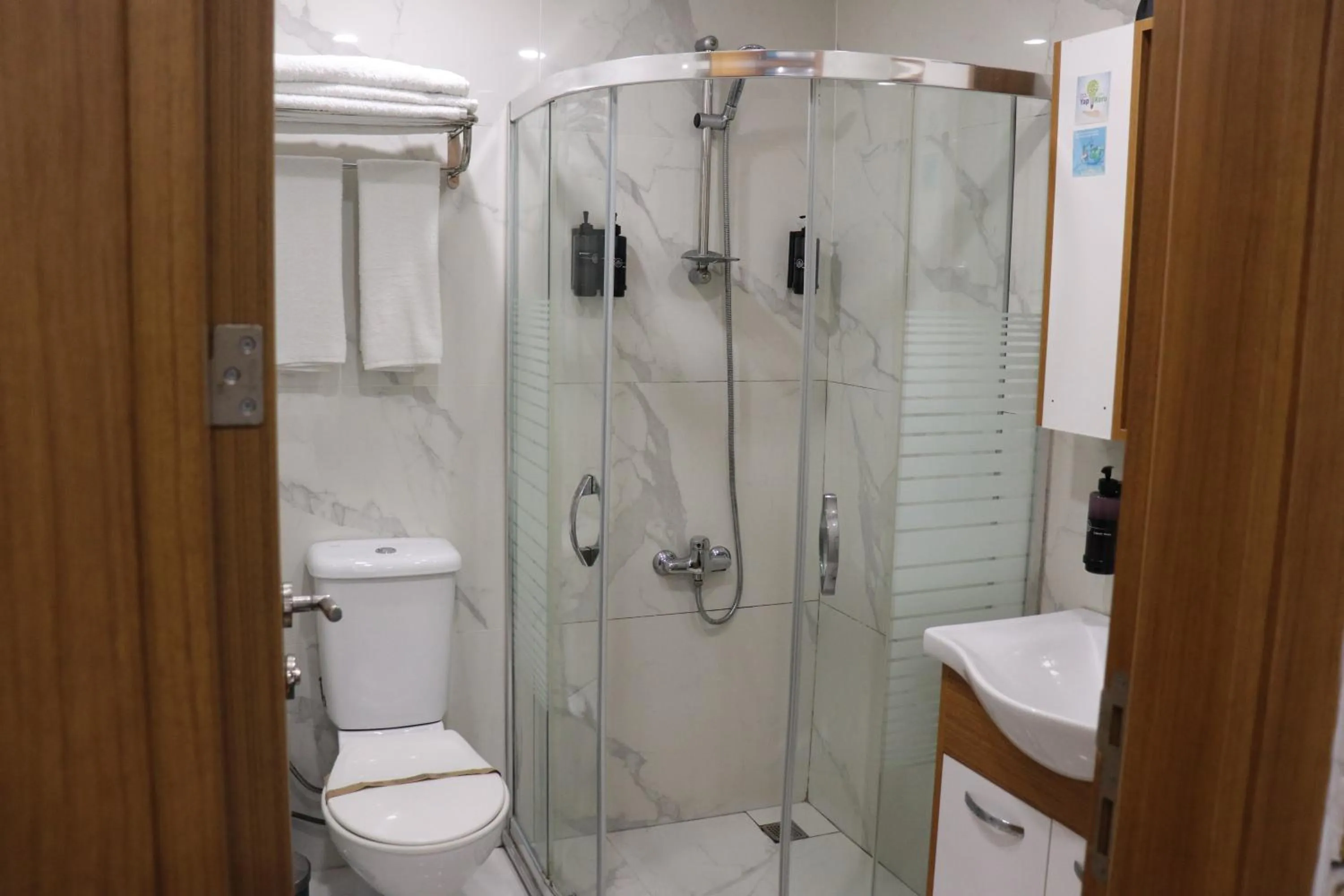 Bathroom in İstanbul Terrace Hotel