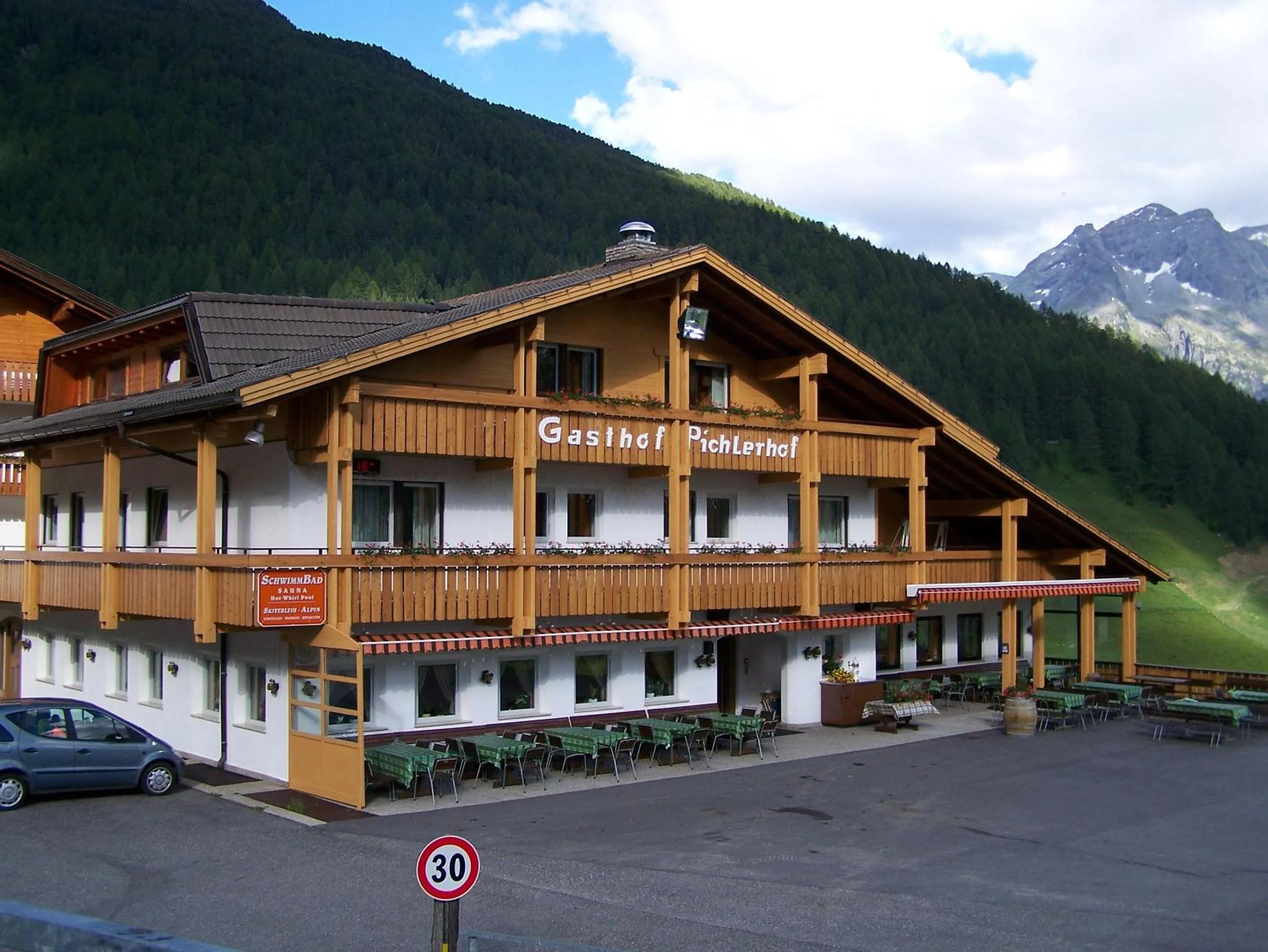 Property building in Pichlerhof