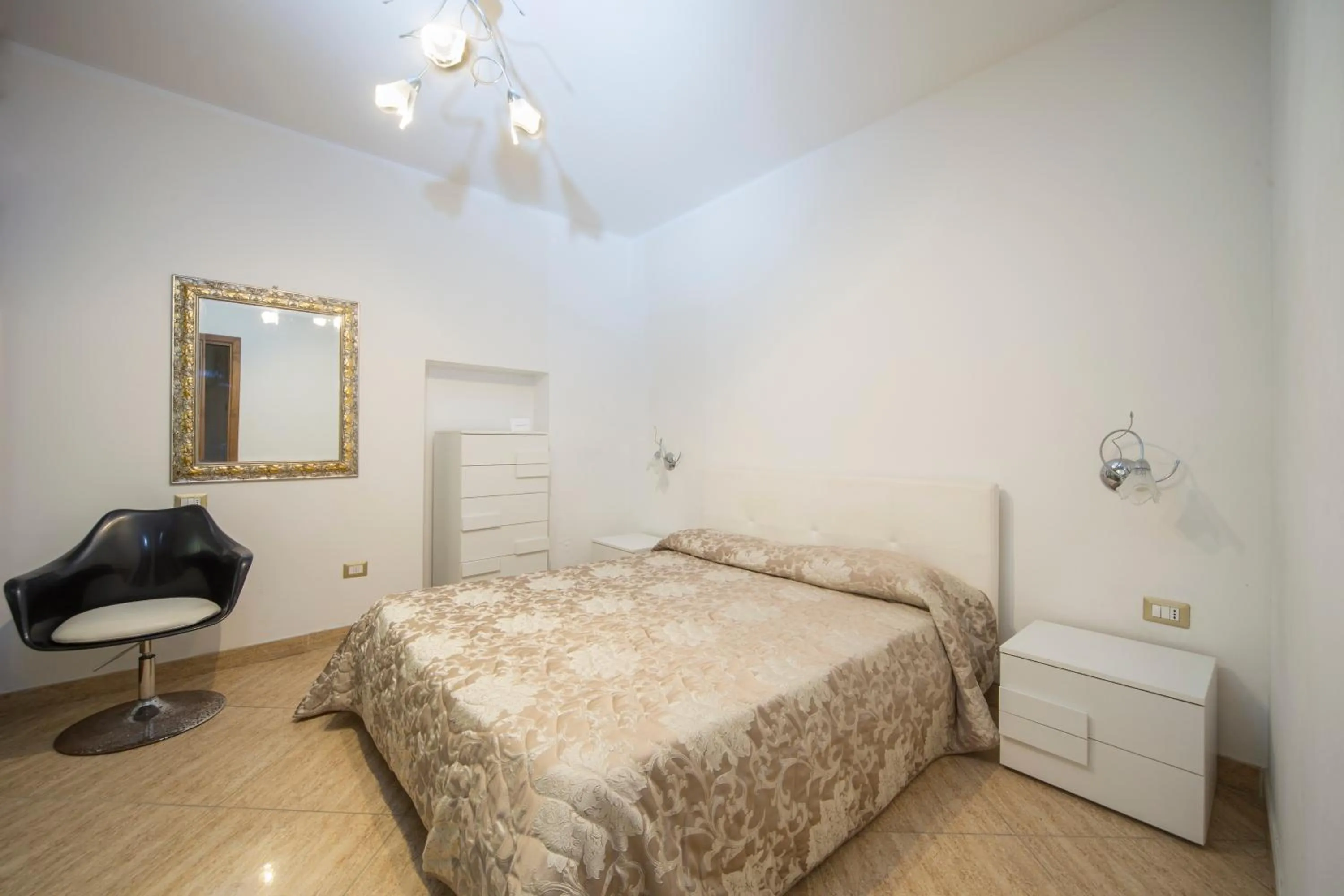 Bed in B&B Casa Cavour