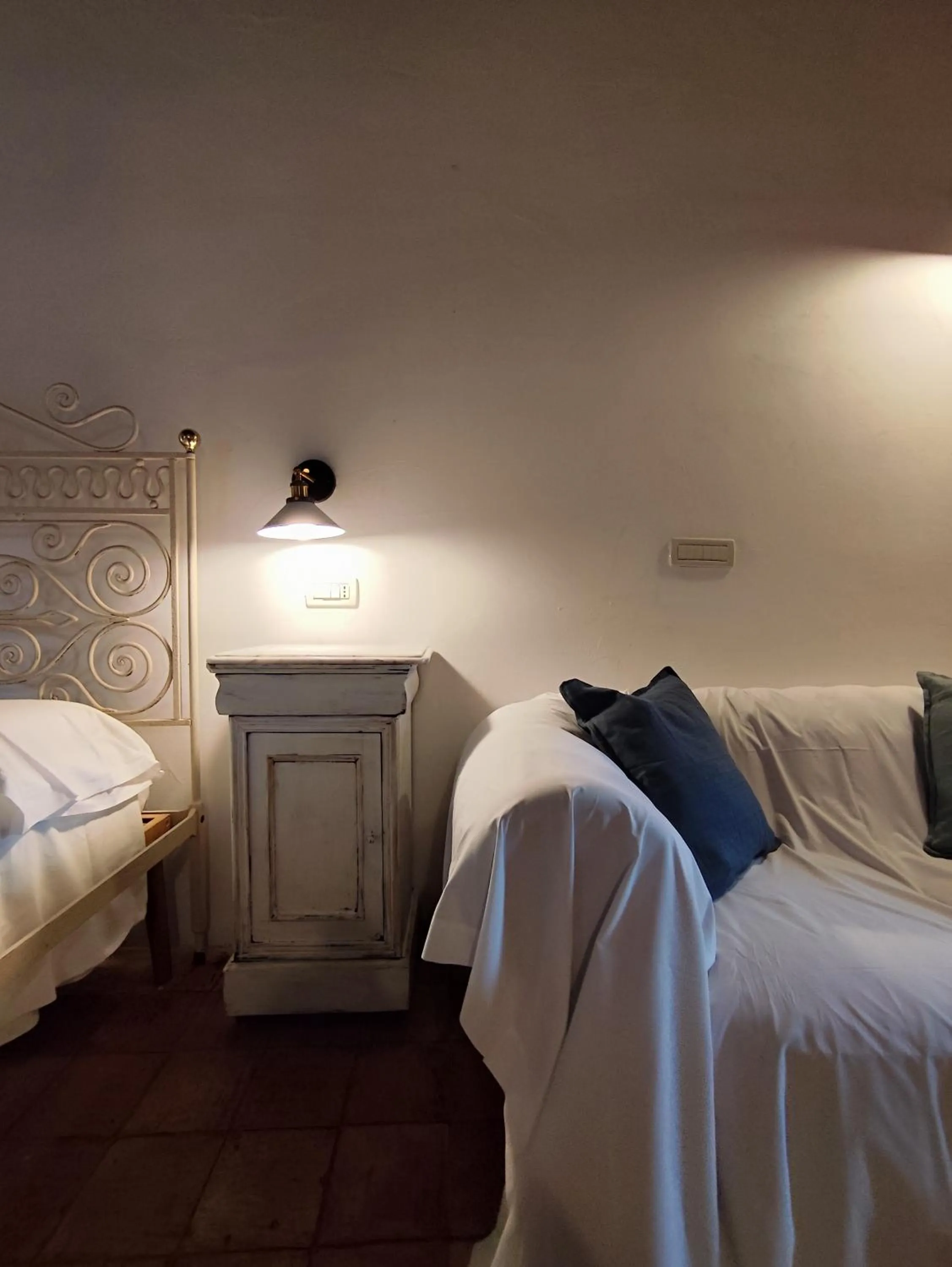 Bedroom, Bed in Agli Archi Dimore Storiche