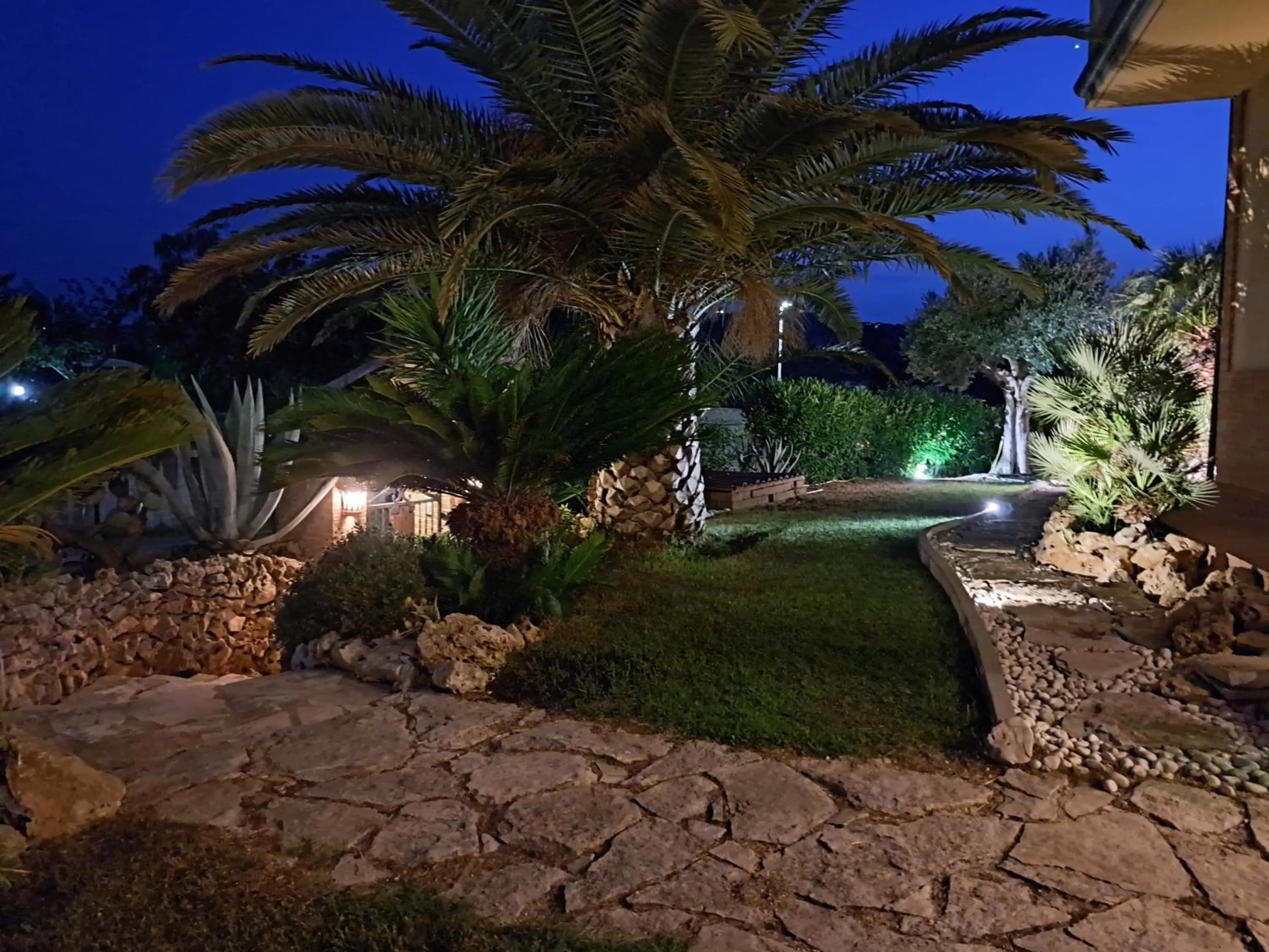 Property building in Antigua B&B