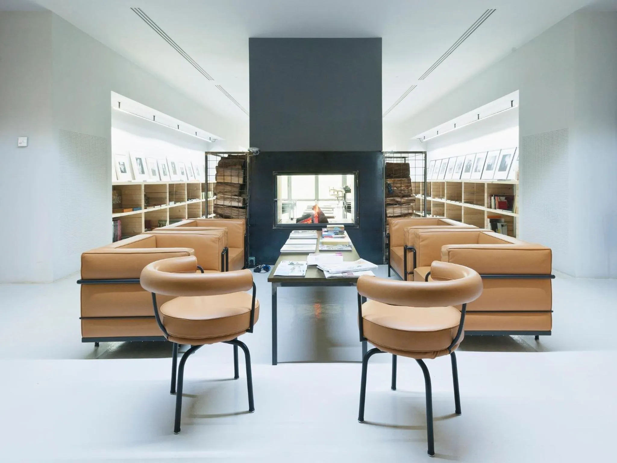 Library in Antonello Colonna Resort & Spa