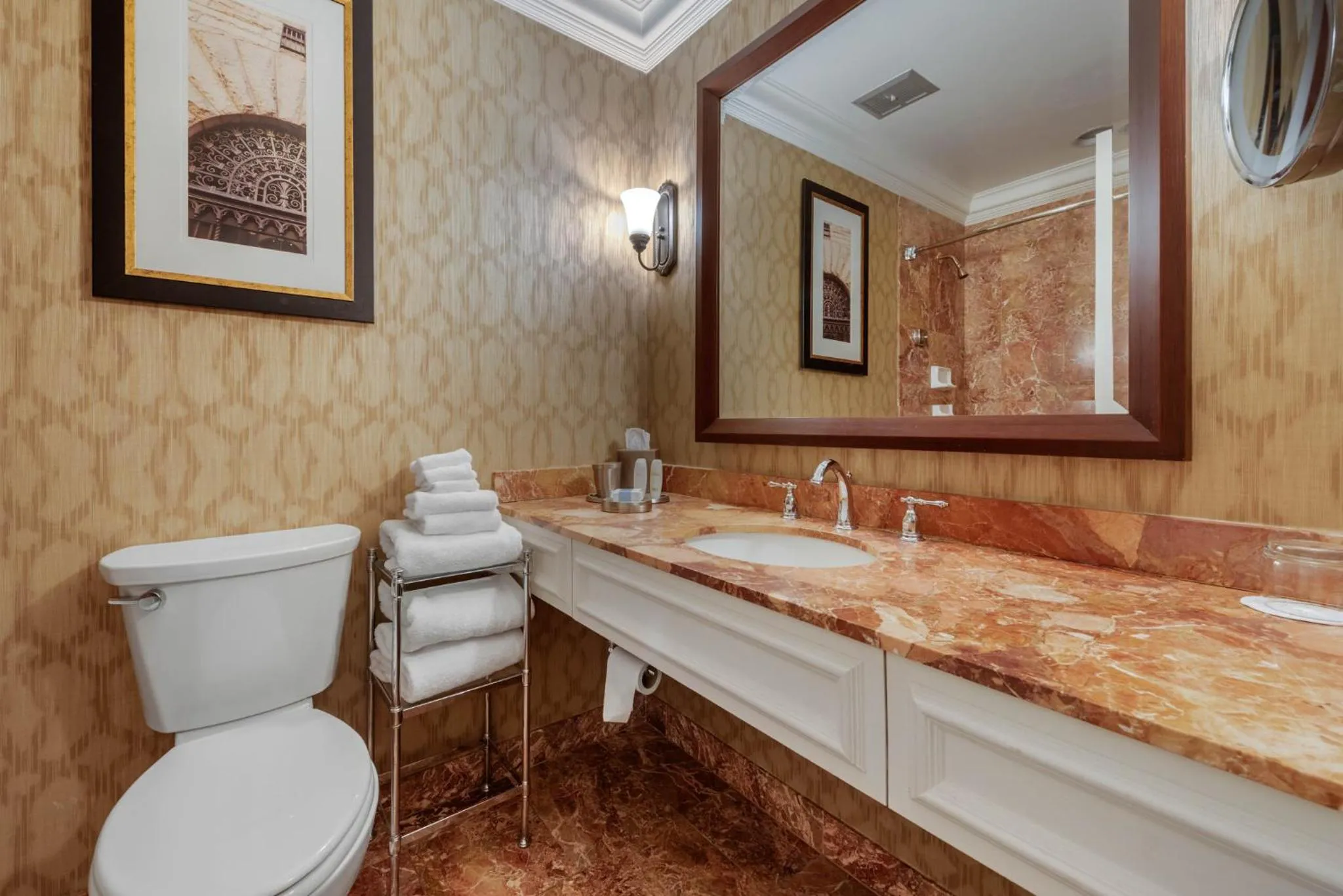 Bathroom in Omni William Penn Hotel