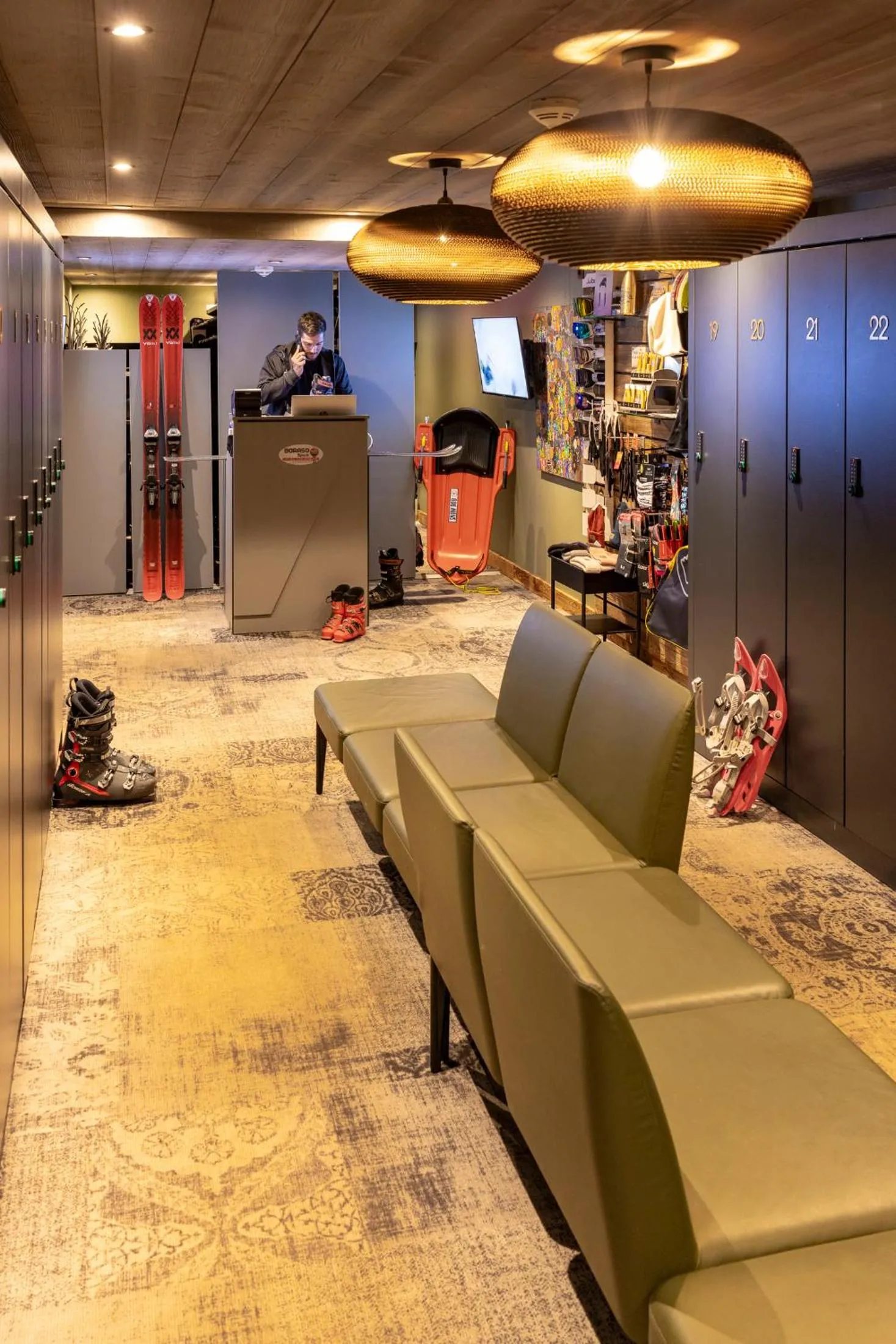 Skiing in Hotel MONT-BLANC VAL D'ISERE