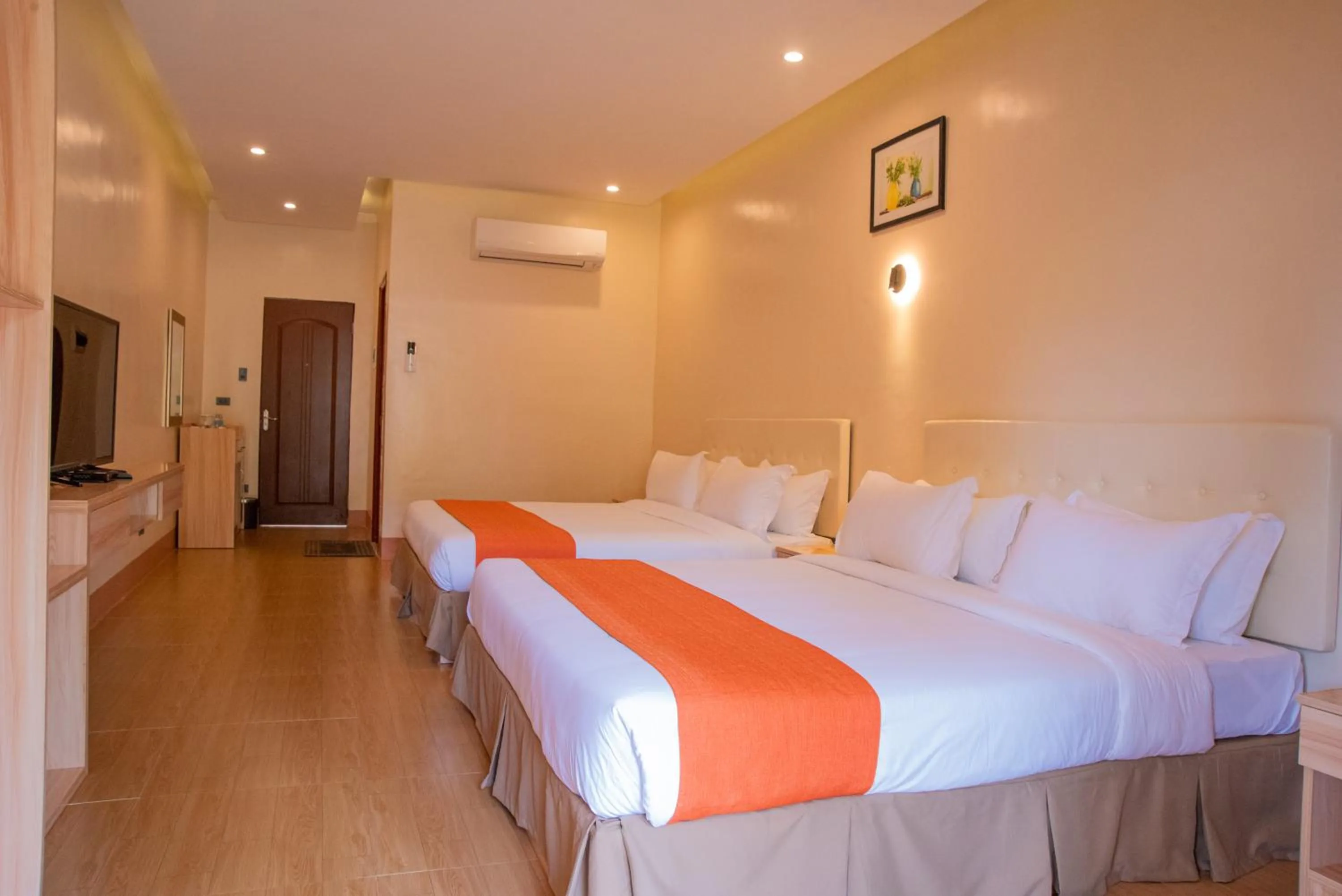 Bed in Camotes Ocean Heaven Resort