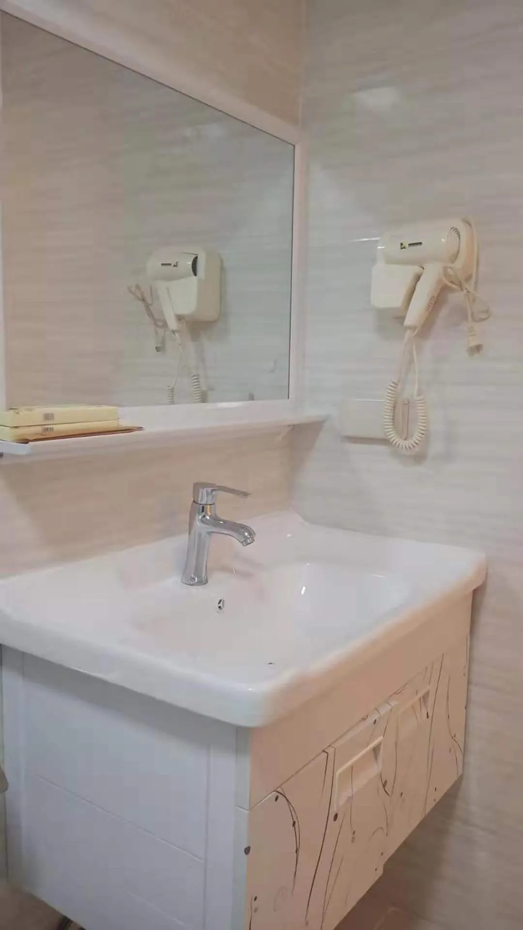 Bathroom in Camotes Ocean Heaven Resort