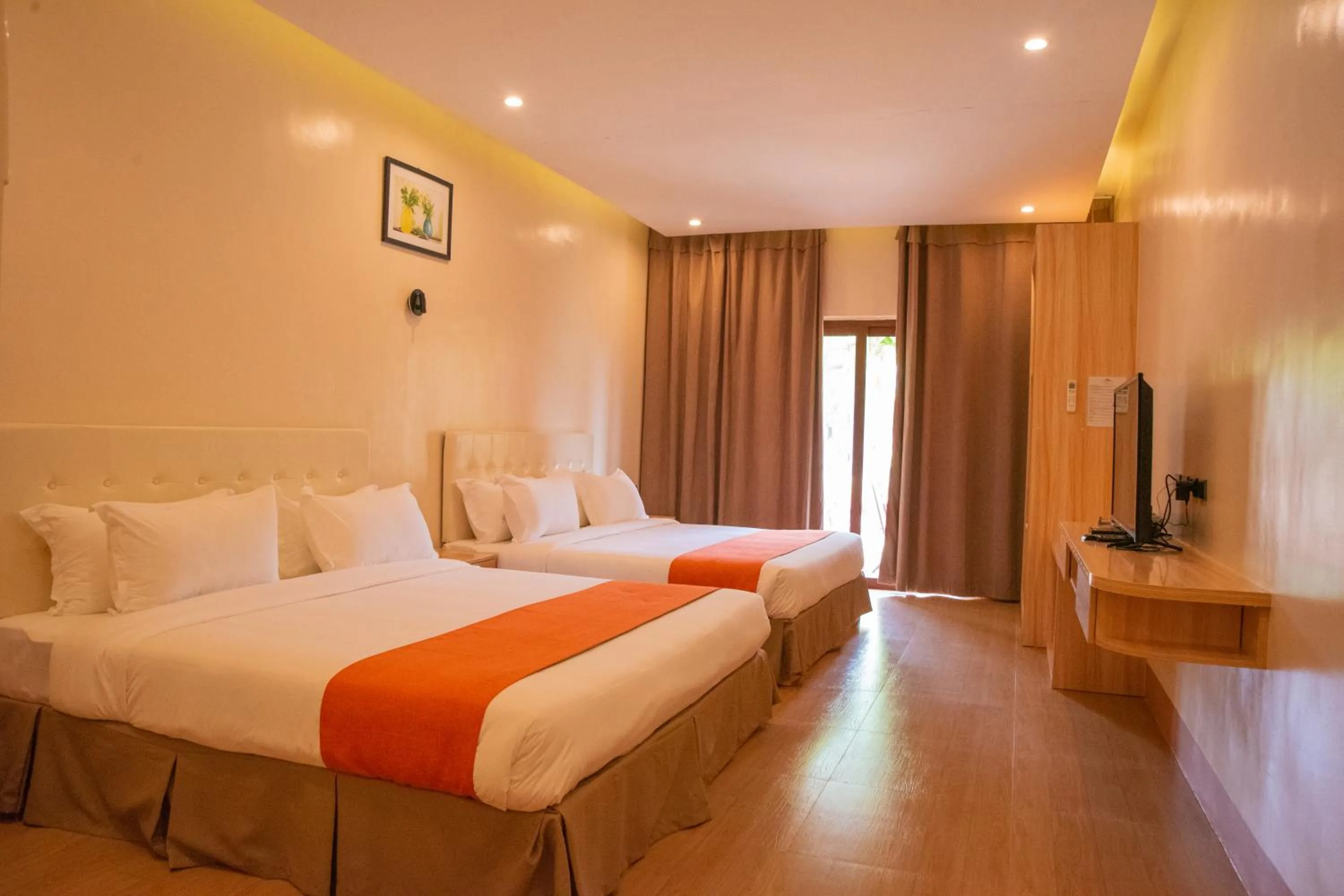 Bed in Camotes Ocean Heaven Resort