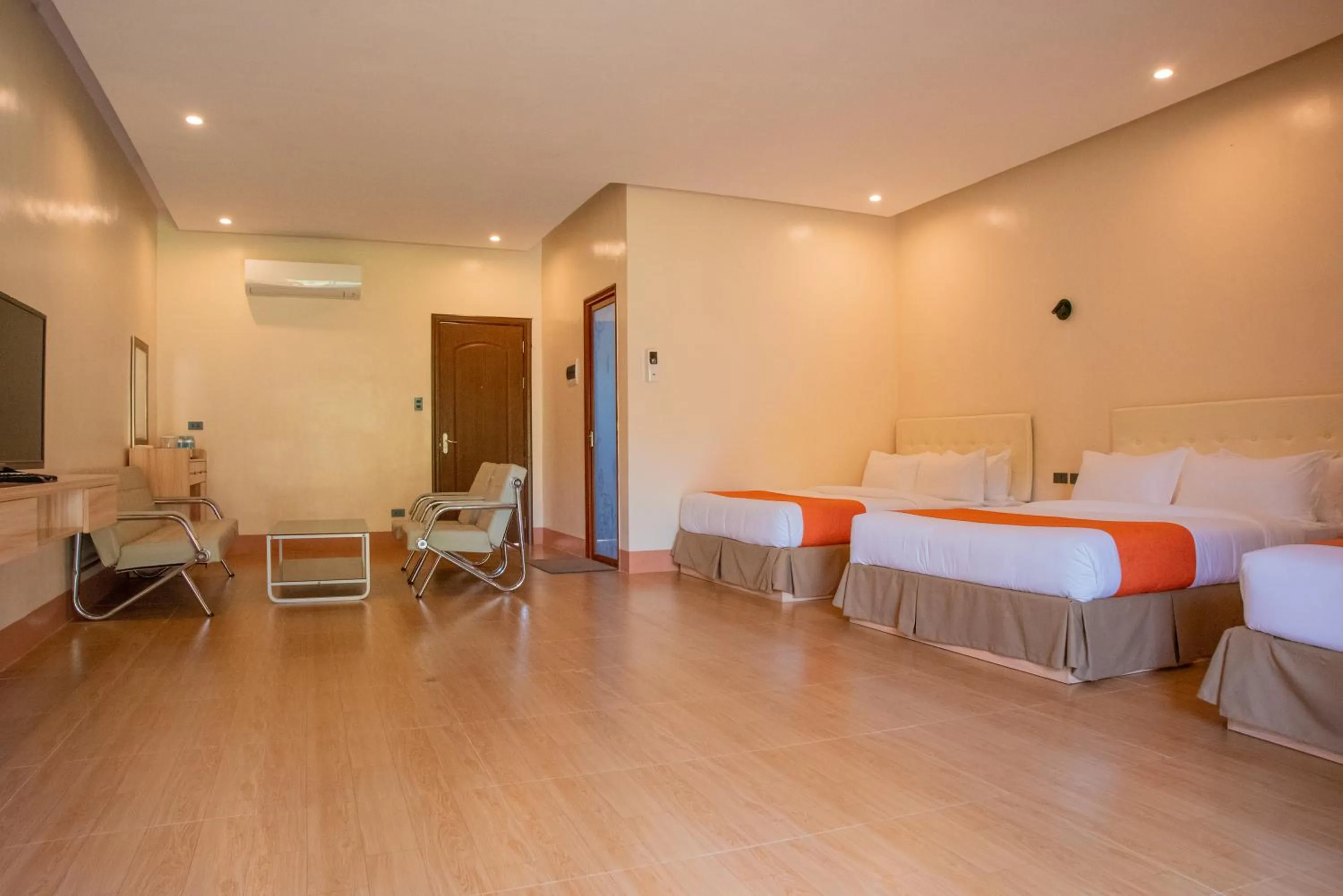 Bed in Camotes Ocean Heaven Resort