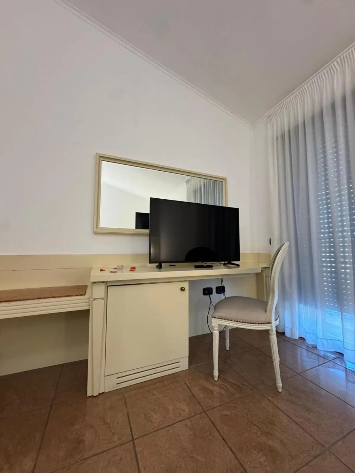 TV and multimedia in Hotel Giulia Ocean Club