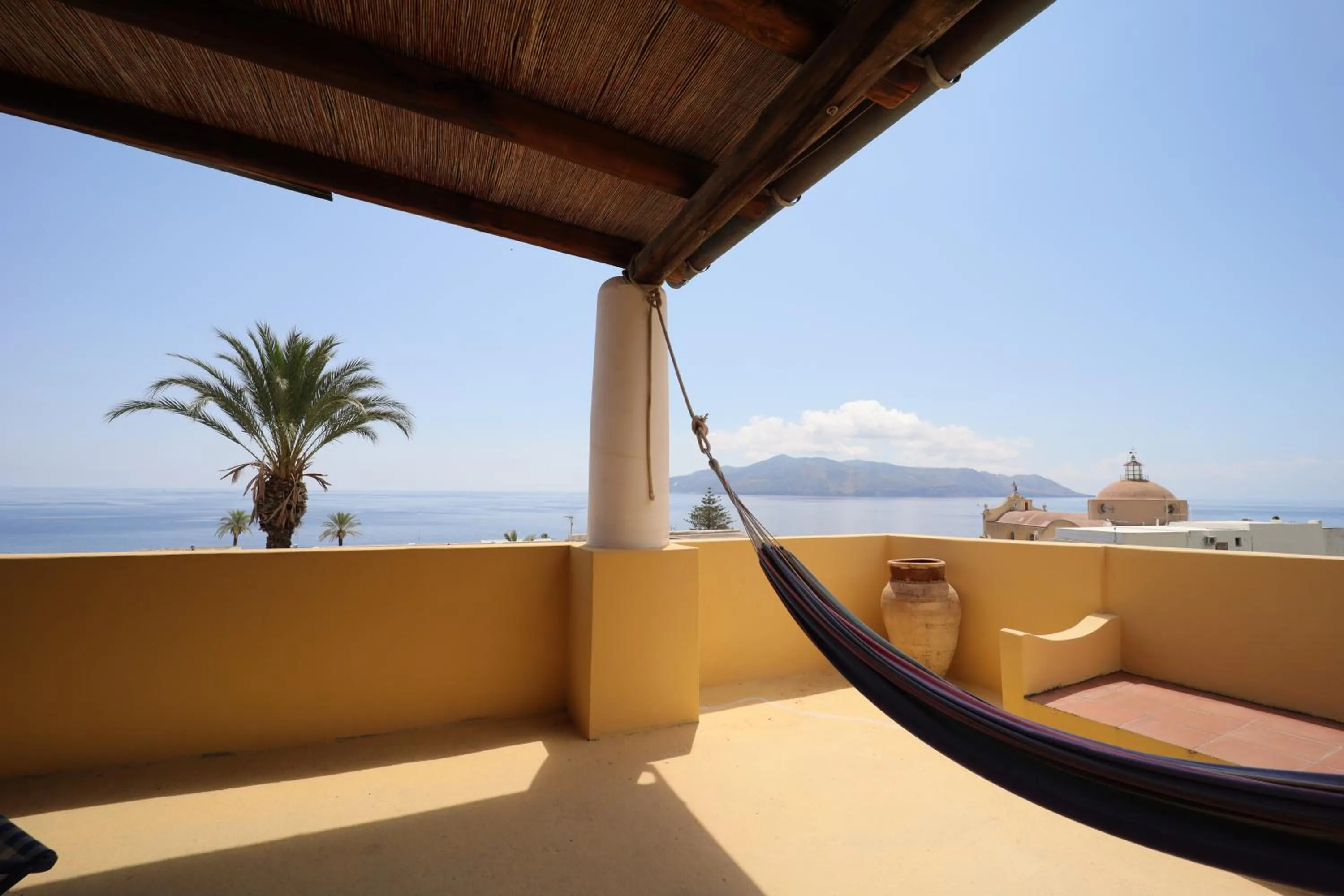 Natural landscape in Hotel Arcangelo - Salina