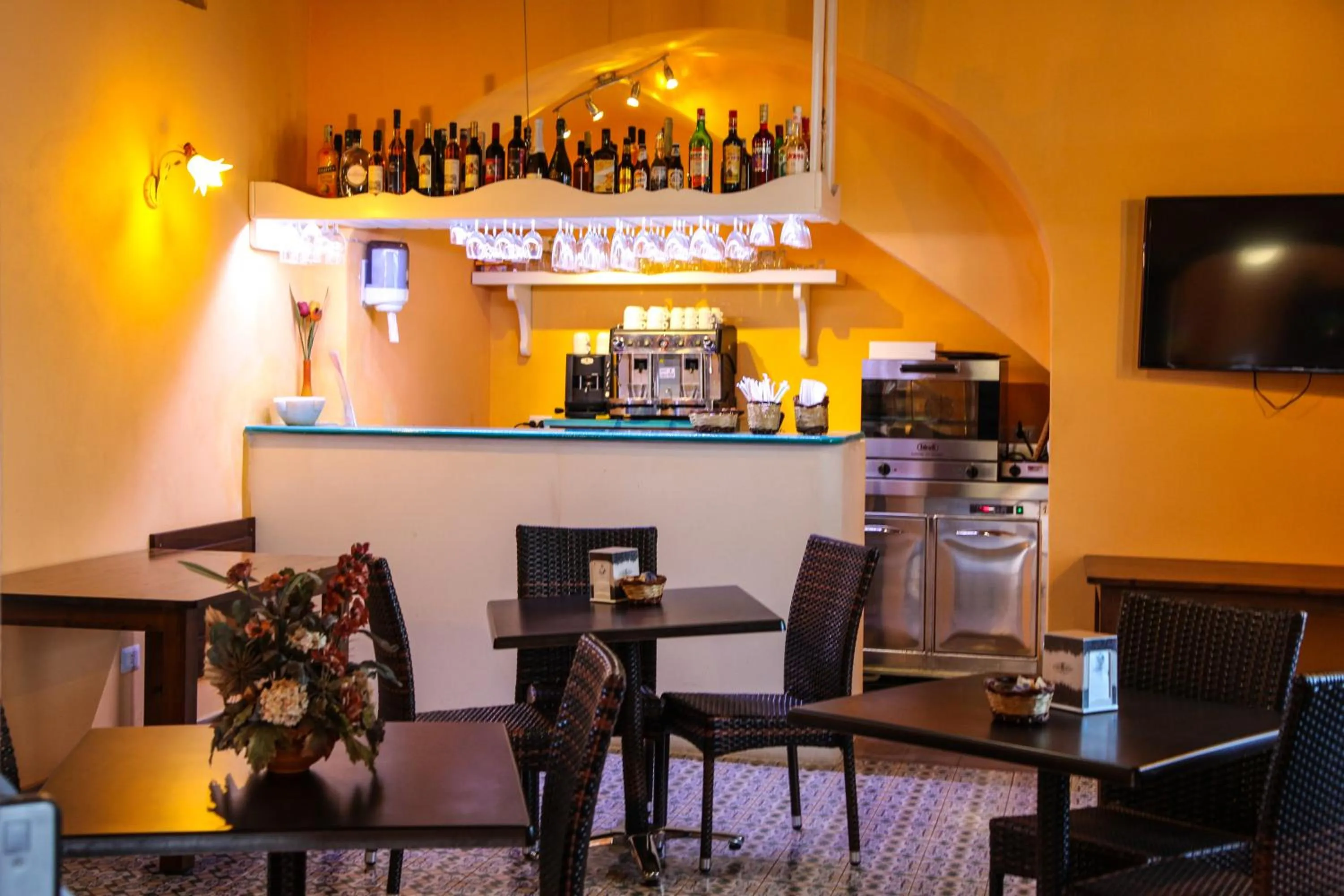 Lounge or bar in Hotel Arcangelo - Salina
