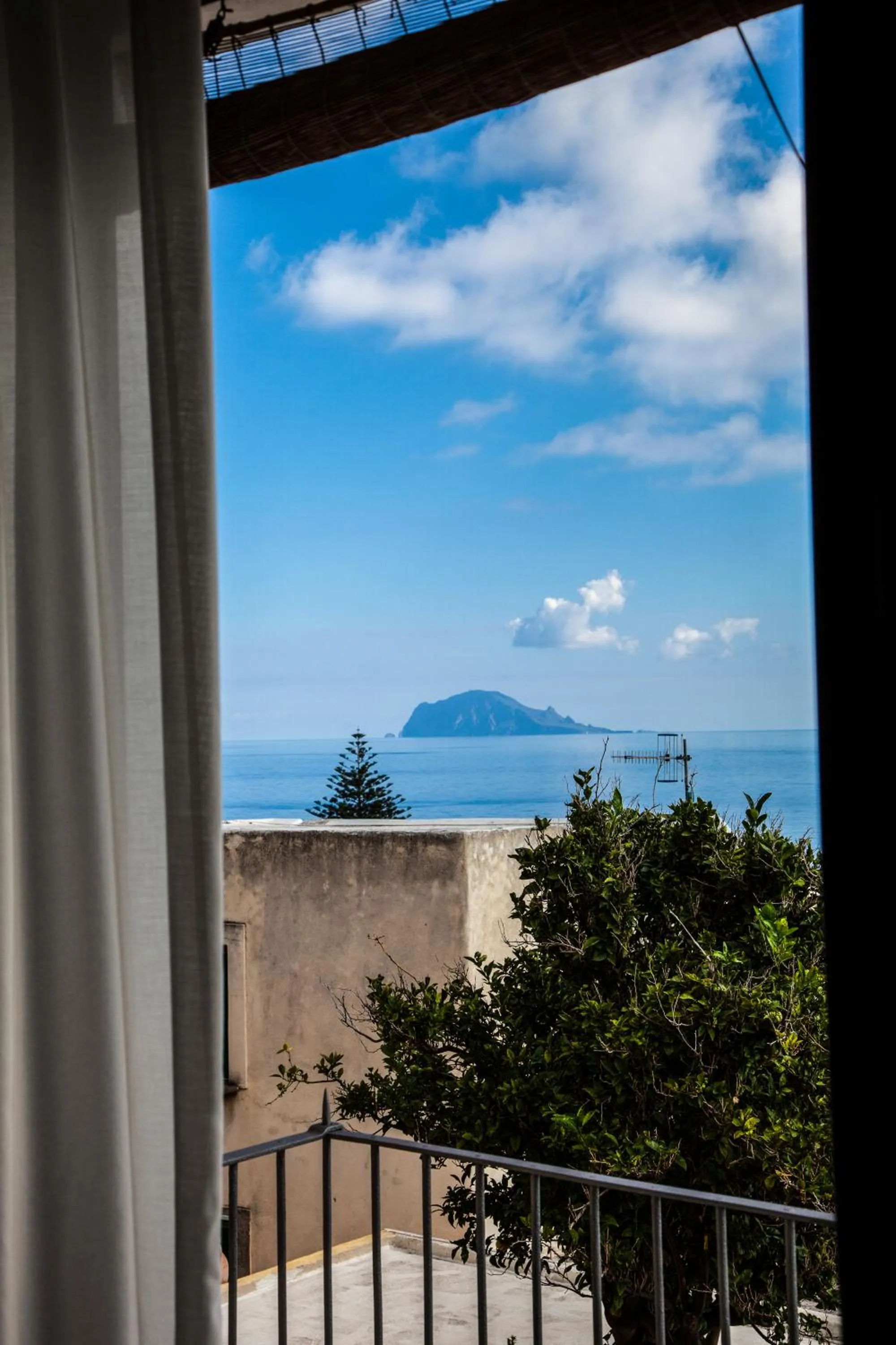 Sea view in Hotel Arcangelo - Salina