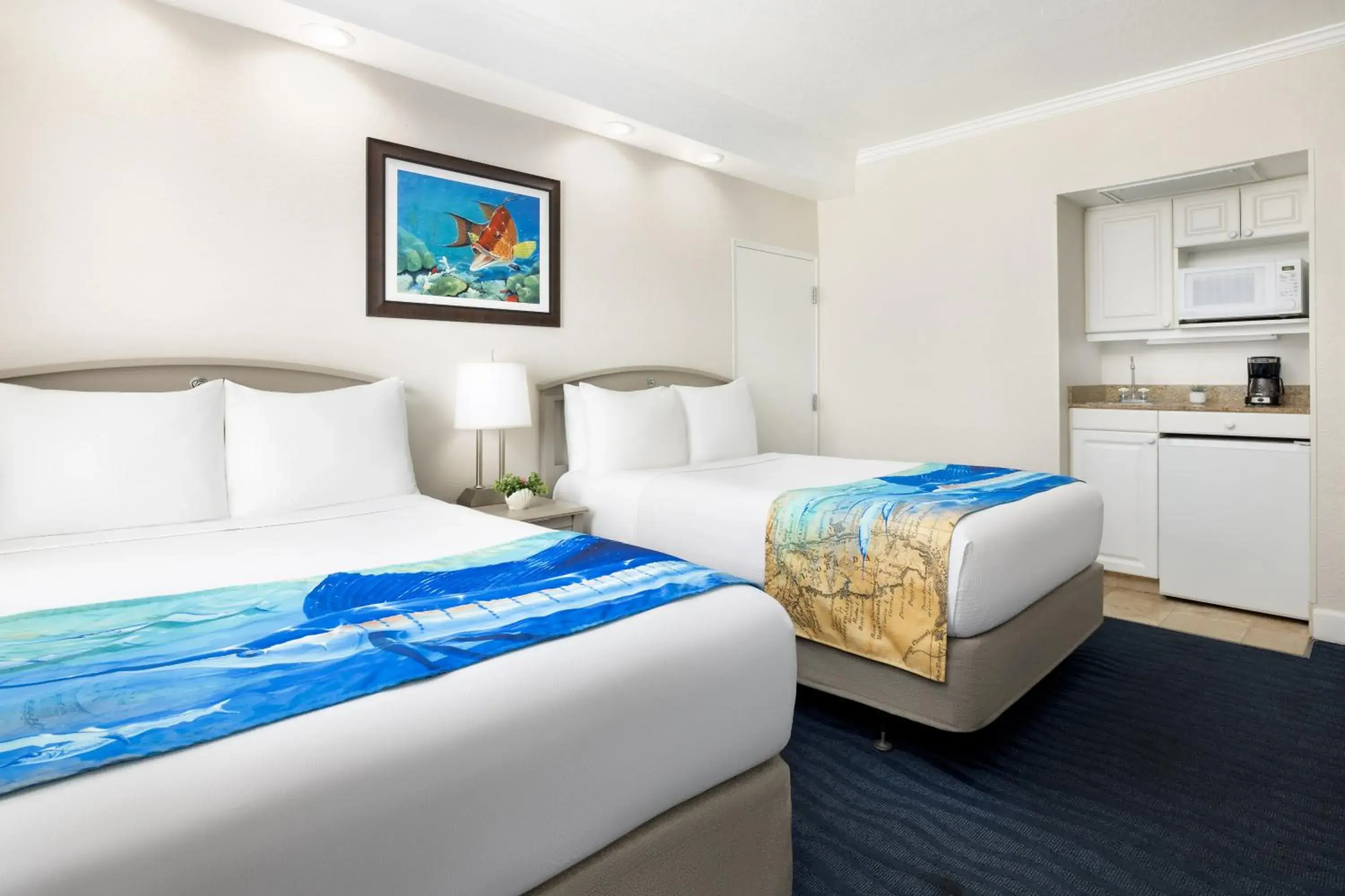 Deluxe Double Room in RumFish Beach at TradeWinds Deluxe Double Room in RumFish Beach at TradeWinds