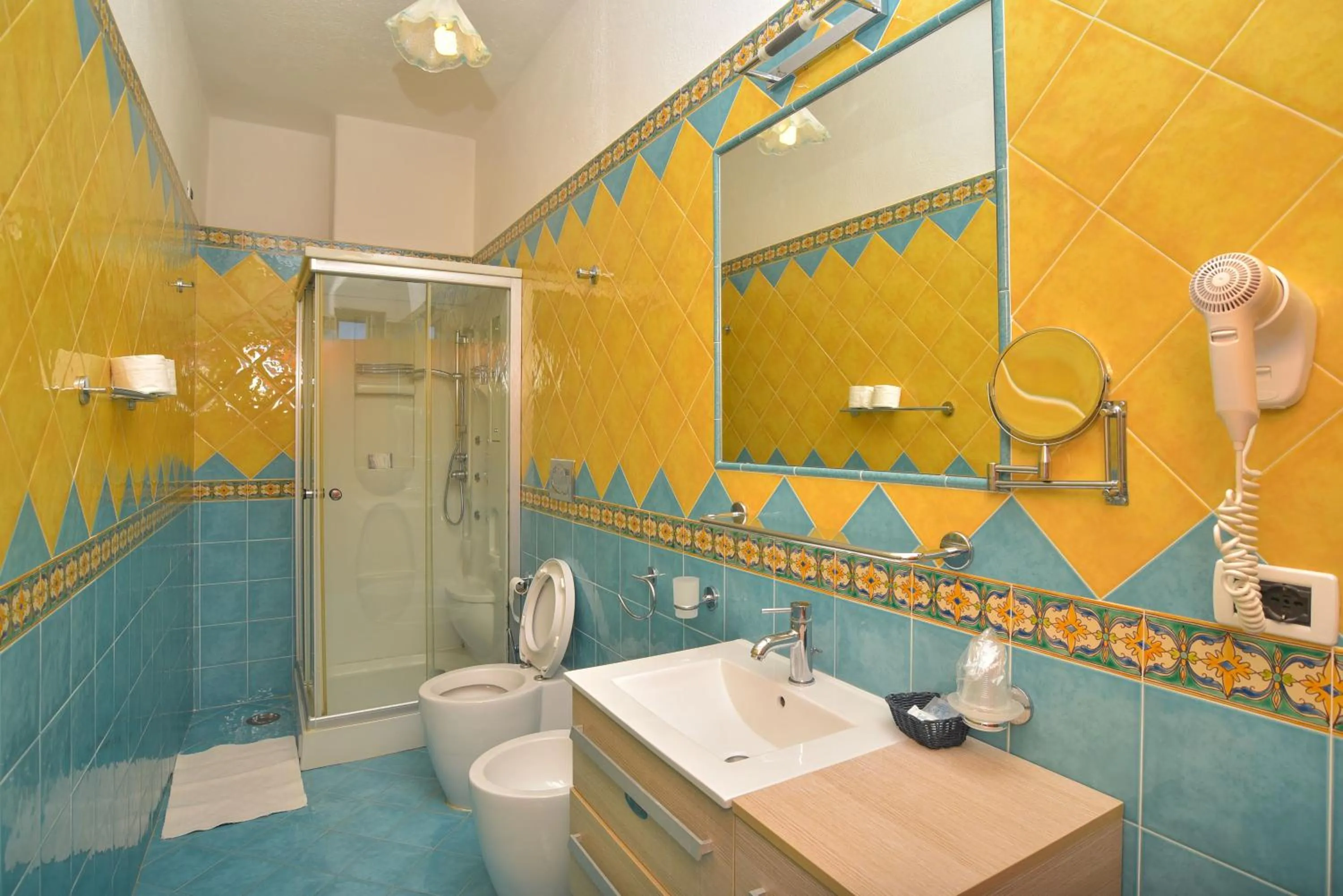 Bathroom in Hotel Villa Cimmentorosso