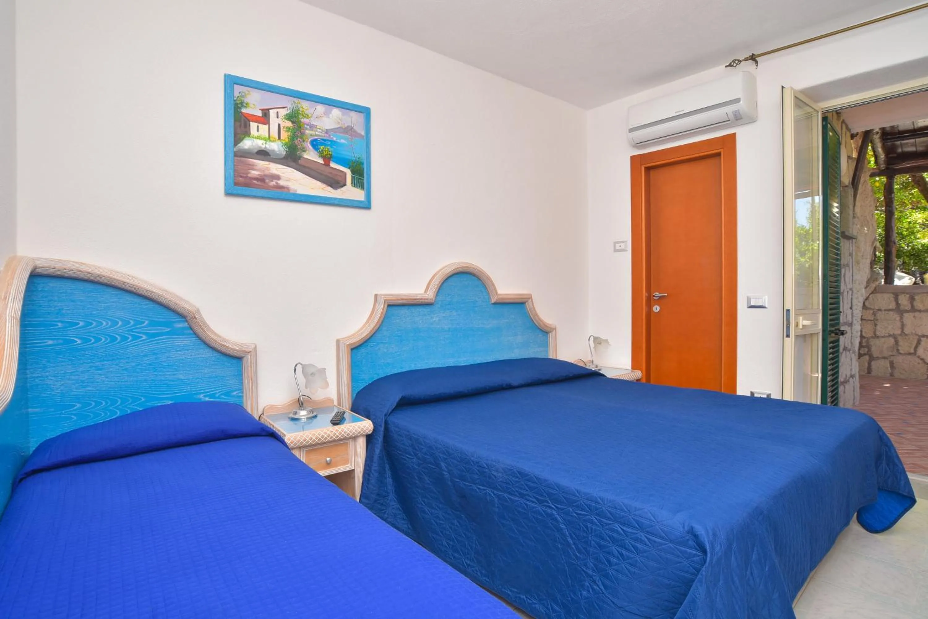 Bed in Hotel Villa Cimmentorosso