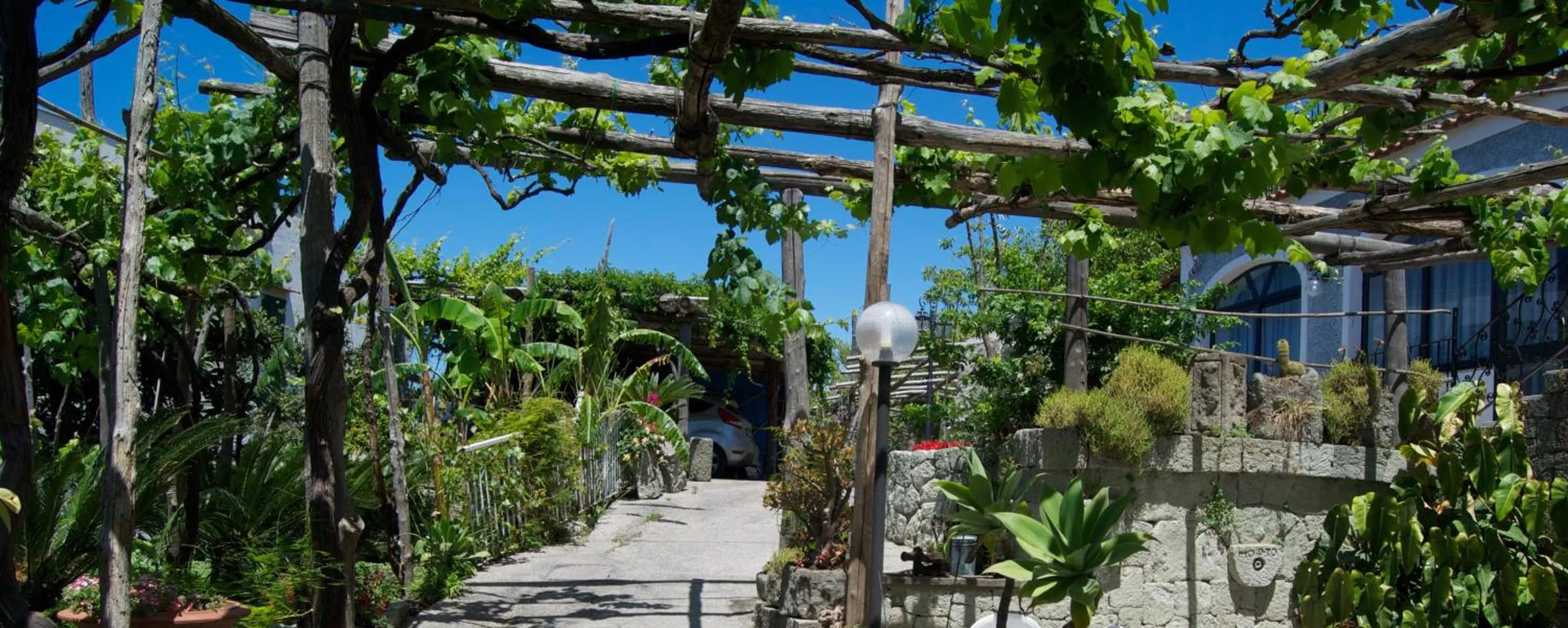 Day in Hotel Villa Cimmentorosso