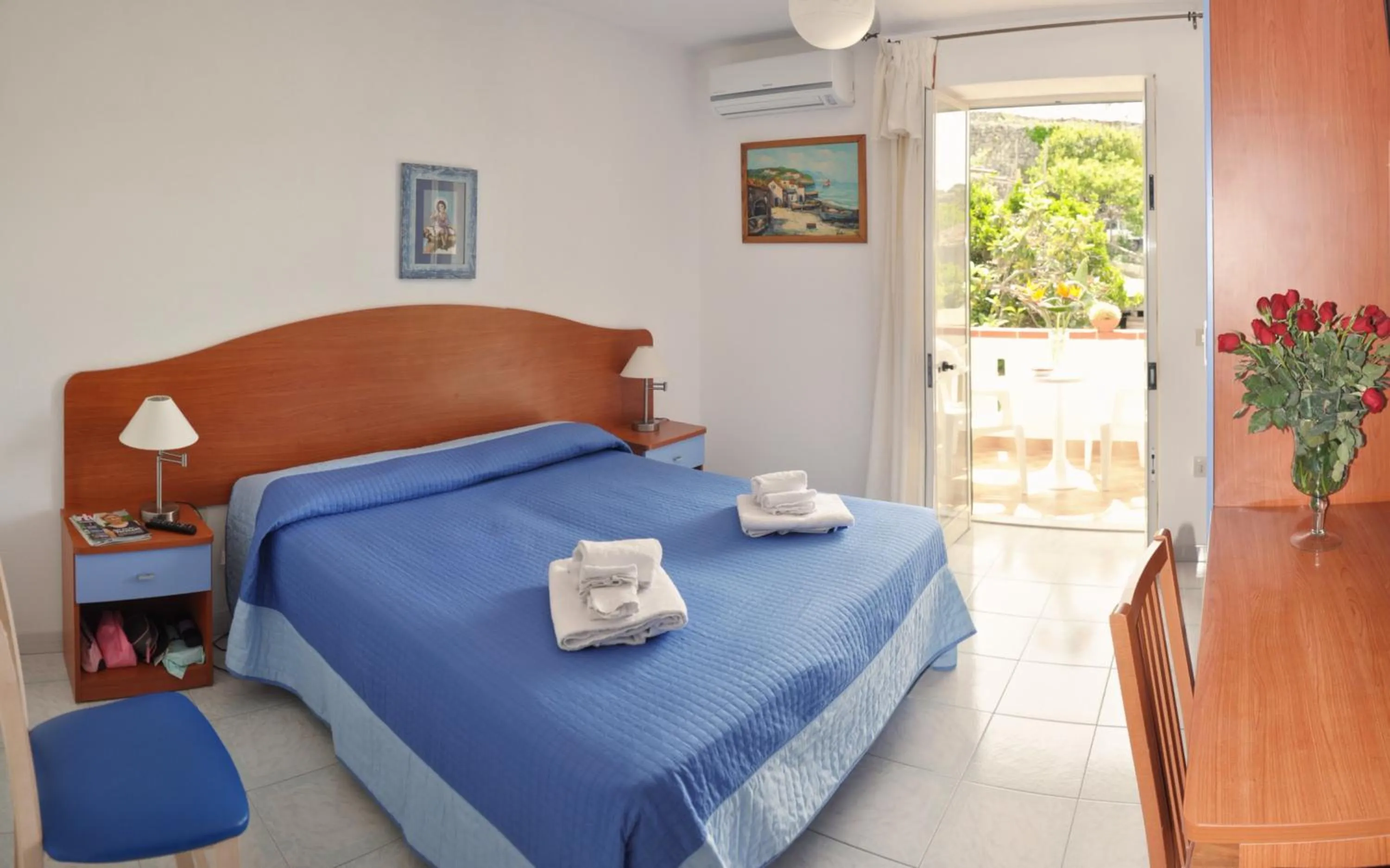 Bed in Hotel Villa Cimmentorosso