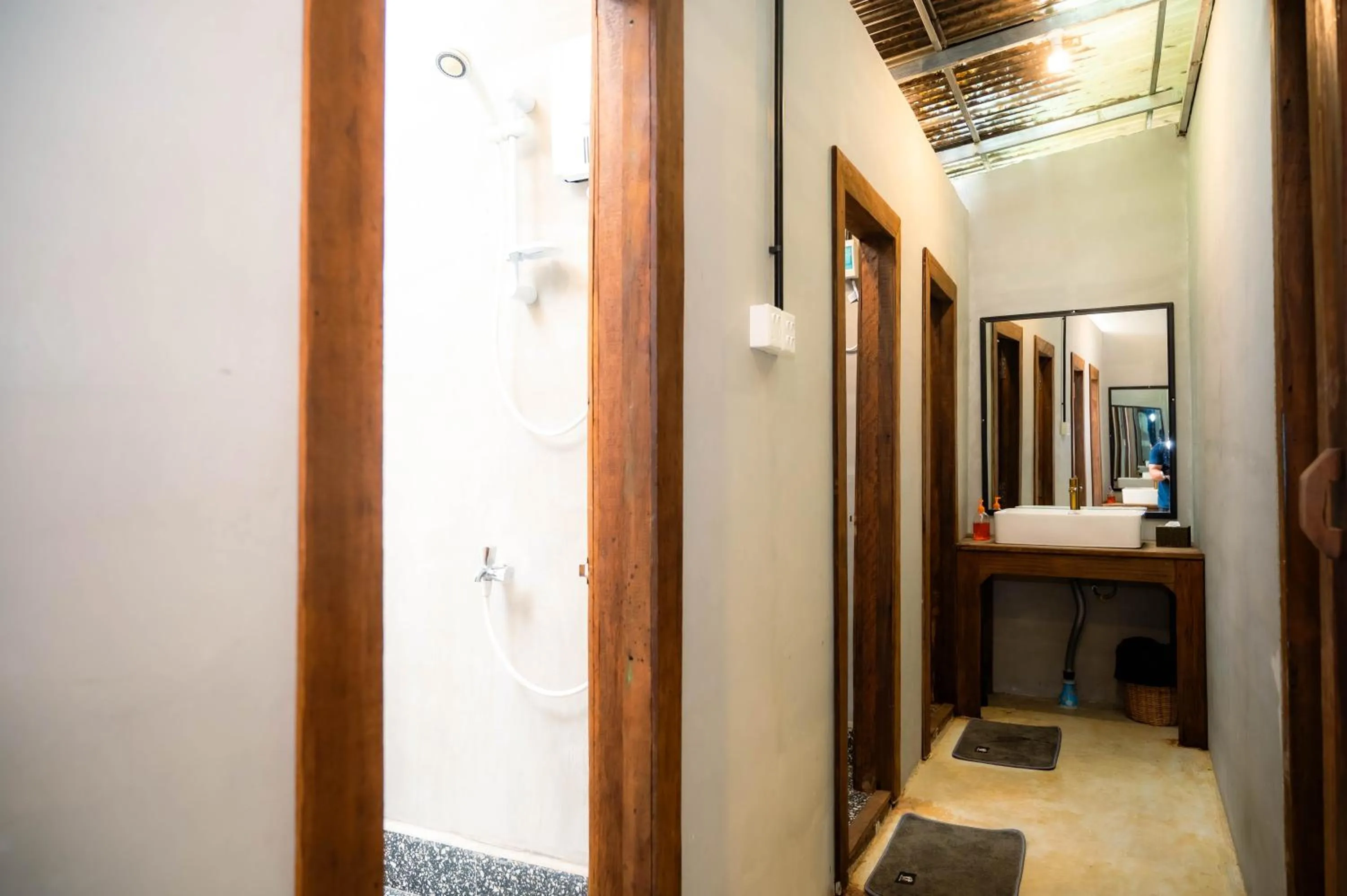 Bathroom in River Nest Hostel