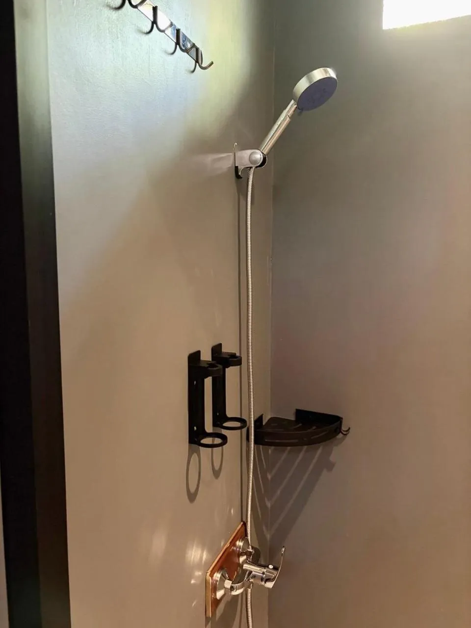 Shower in River Nest Hostel