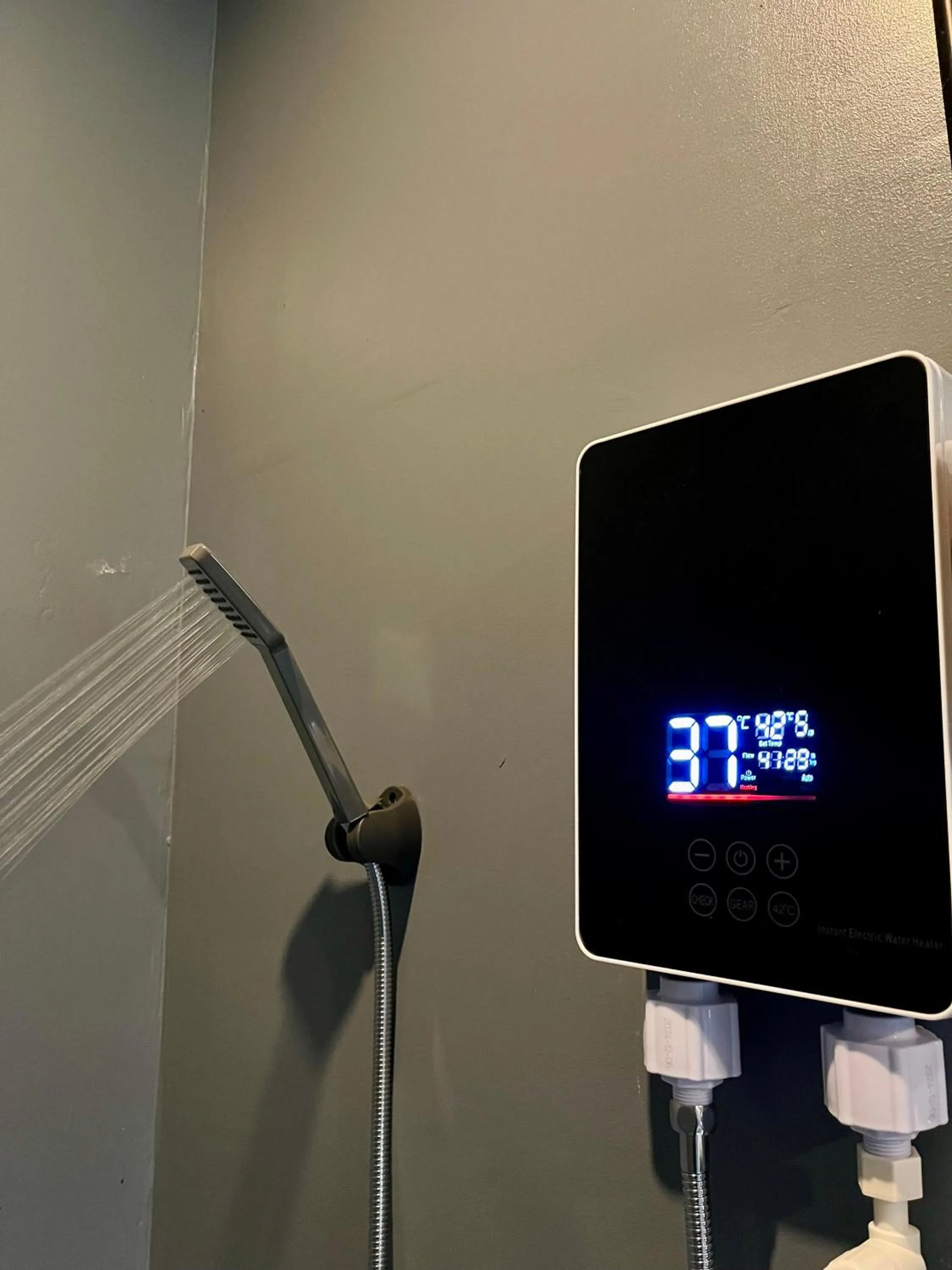 Shower in River Nest Hostel