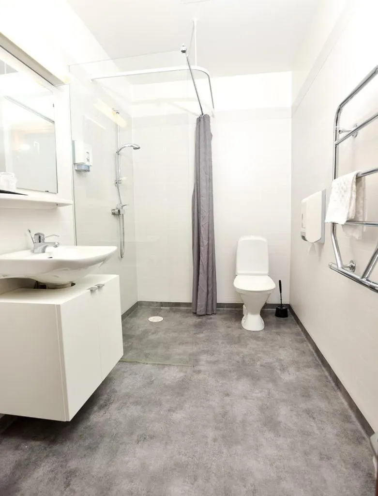 Bathroom in Hotell Amigo