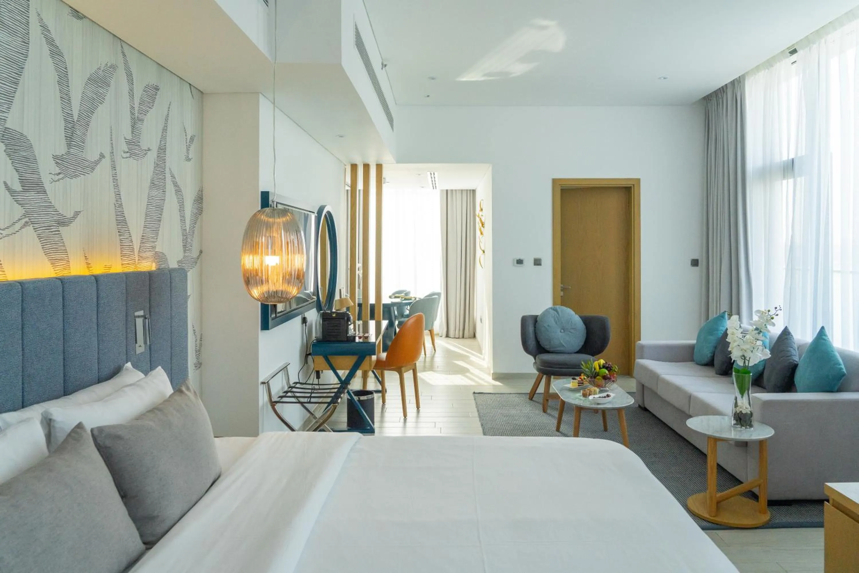 Living room, Bed in C Central Hotel and Resort The Palm