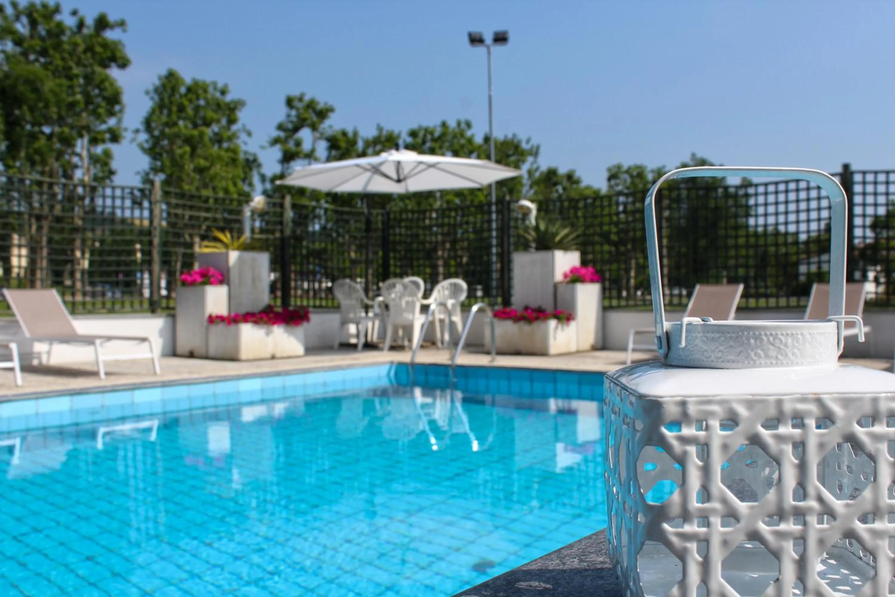 Swimming pool in Park Hotel