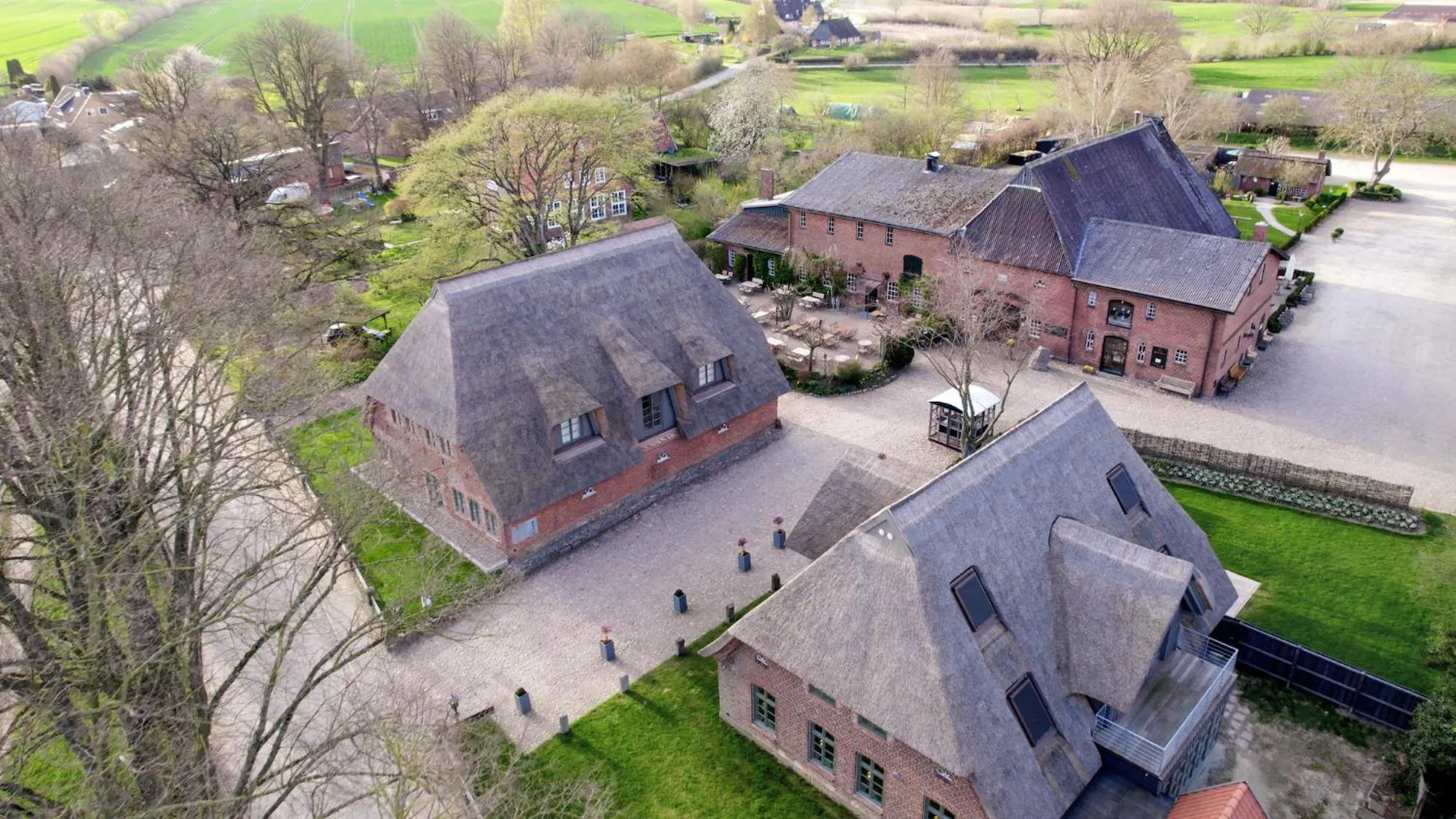 Property building in Antik-Hof Bissee