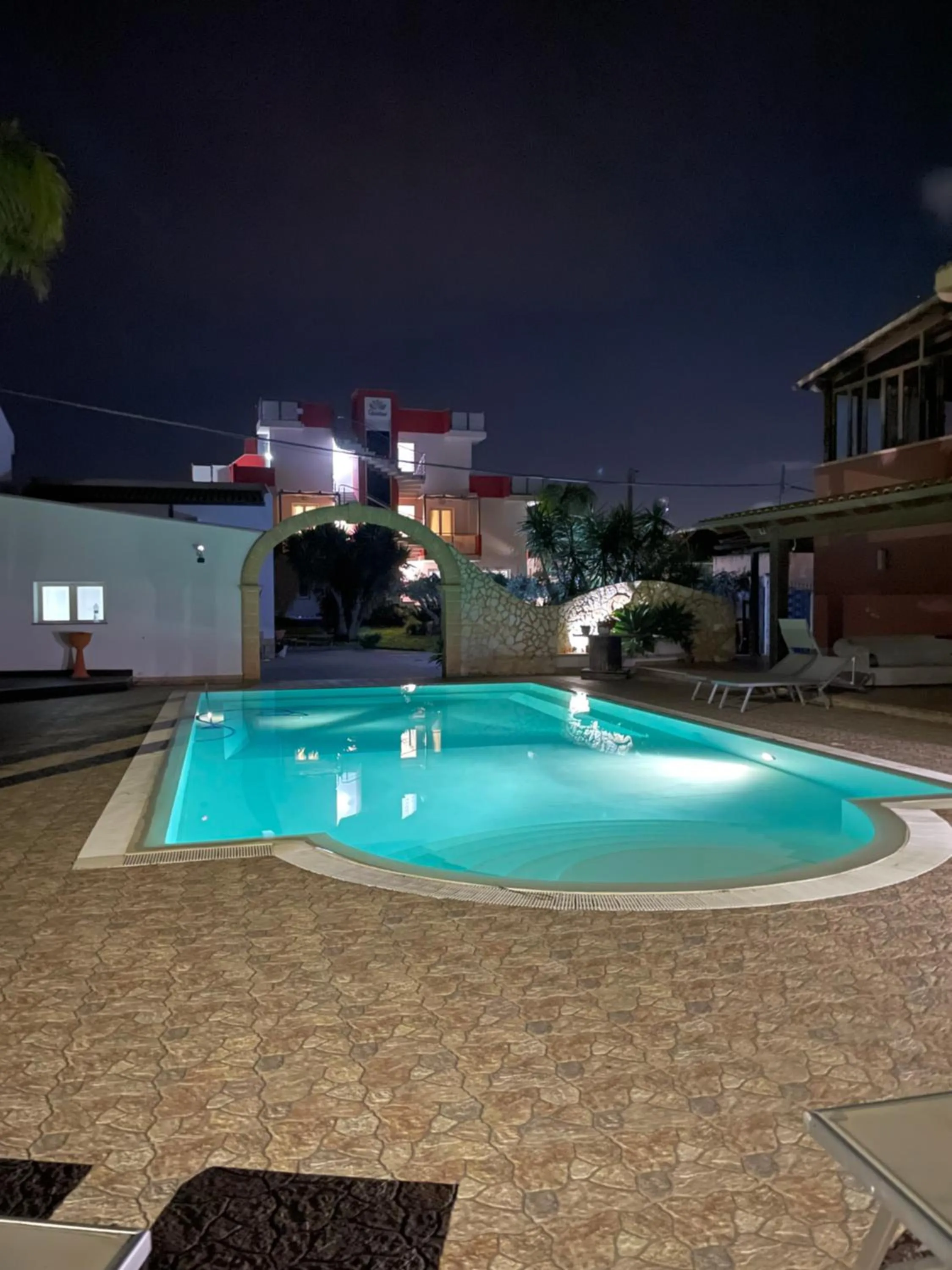 Property building in Hotel Rainbow Resort