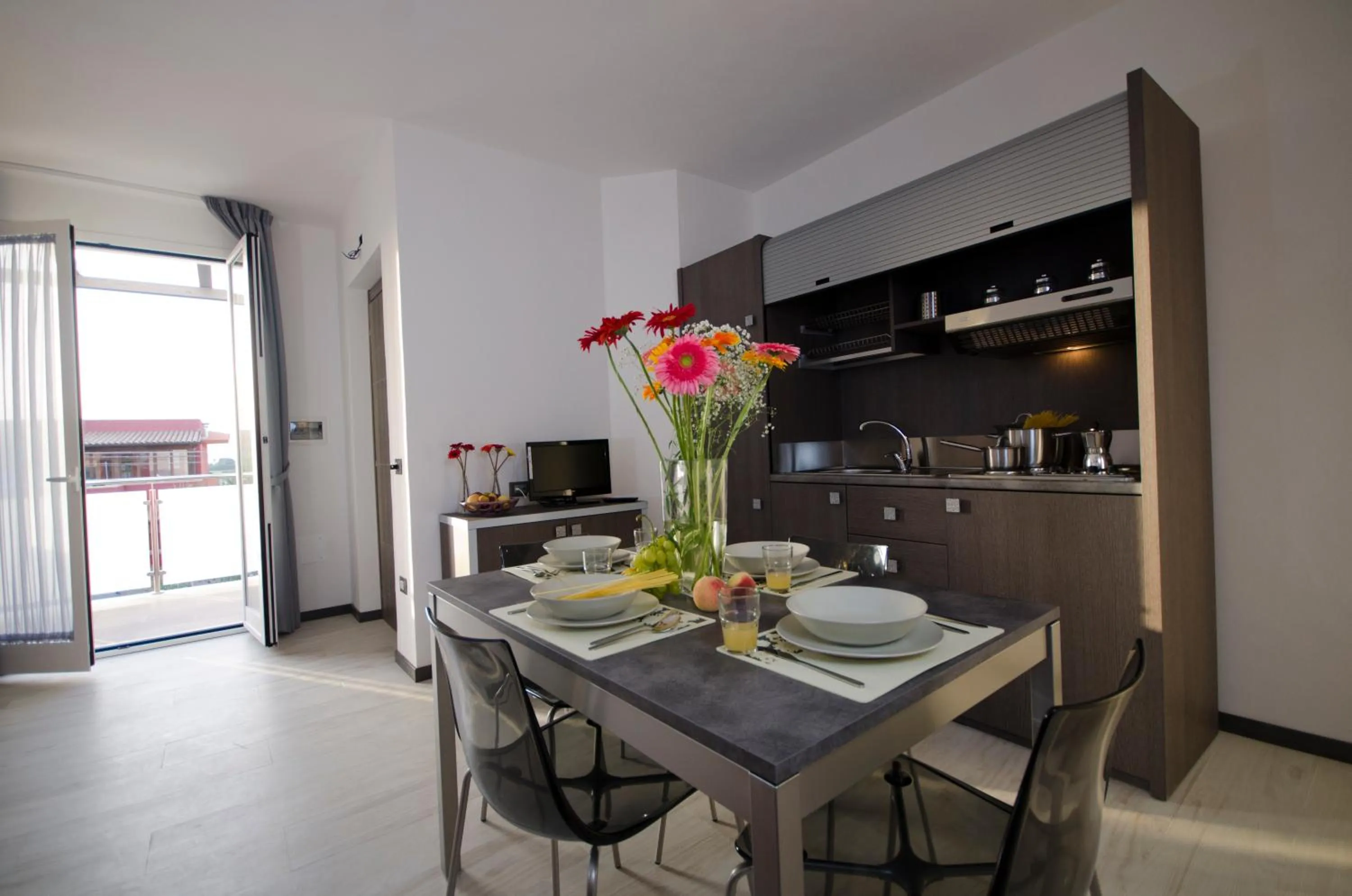 Kitchen or kitchenette in Hotel Rainbow Resort