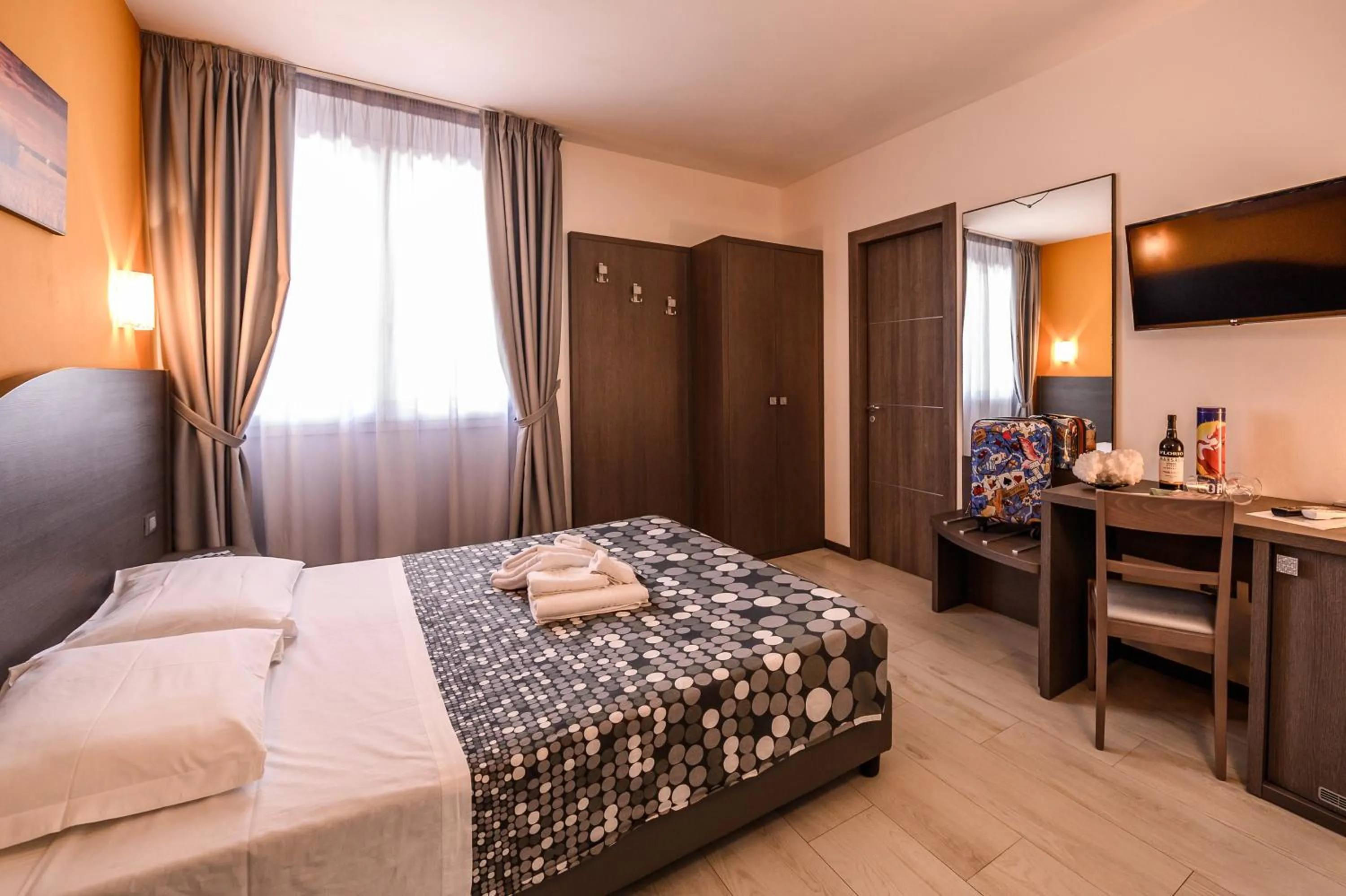 Bed in Hotel Rainbow Resort