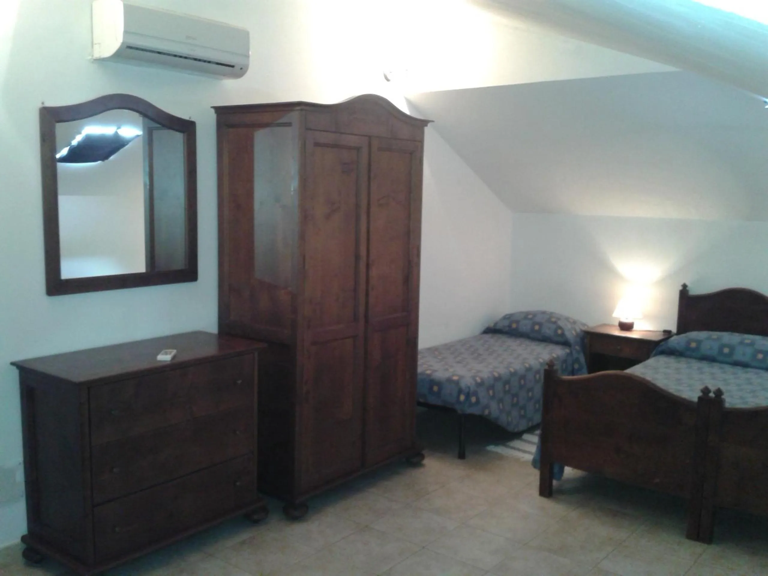 Bedroom, Bed in Residence Gnura Momma