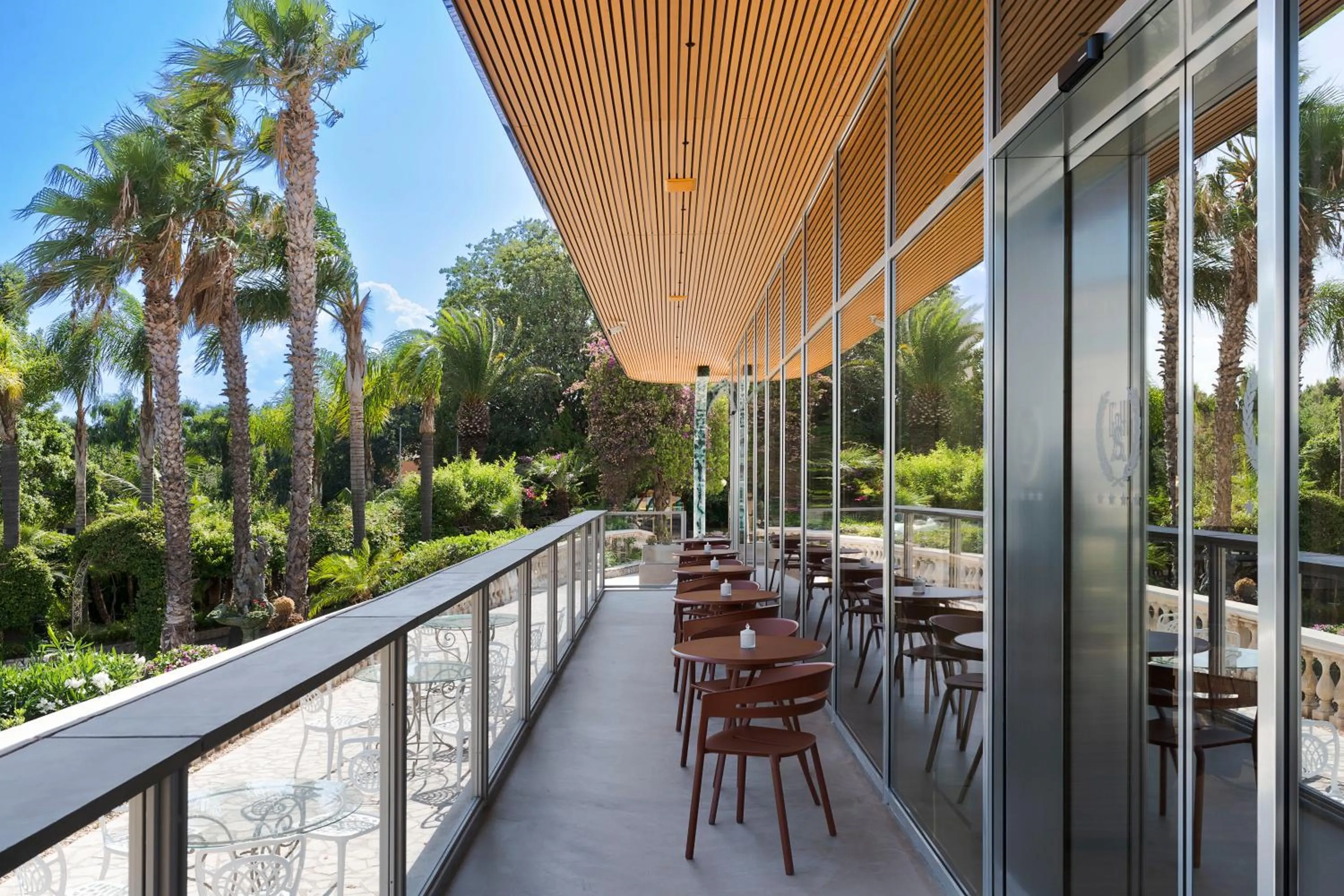 Balcony/Terrace in Sant Alphio Garden Hotel & SPA