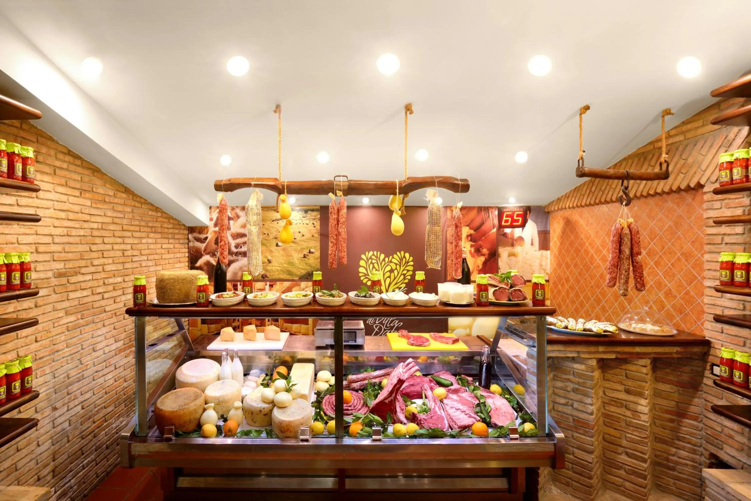 Shopping Area in Villa Dafne