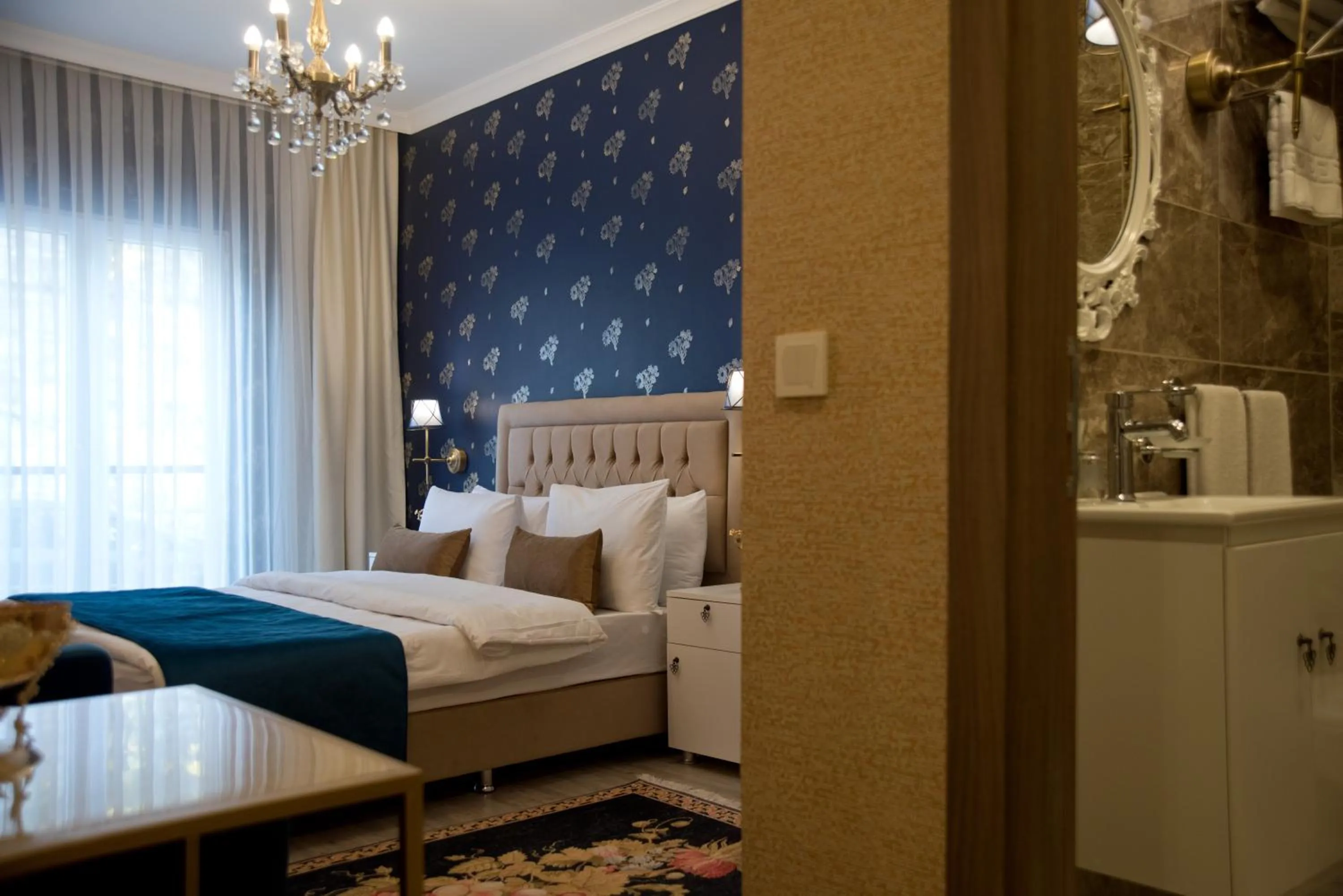 Photo of the whole room in Hotel Mevlana Bazaar