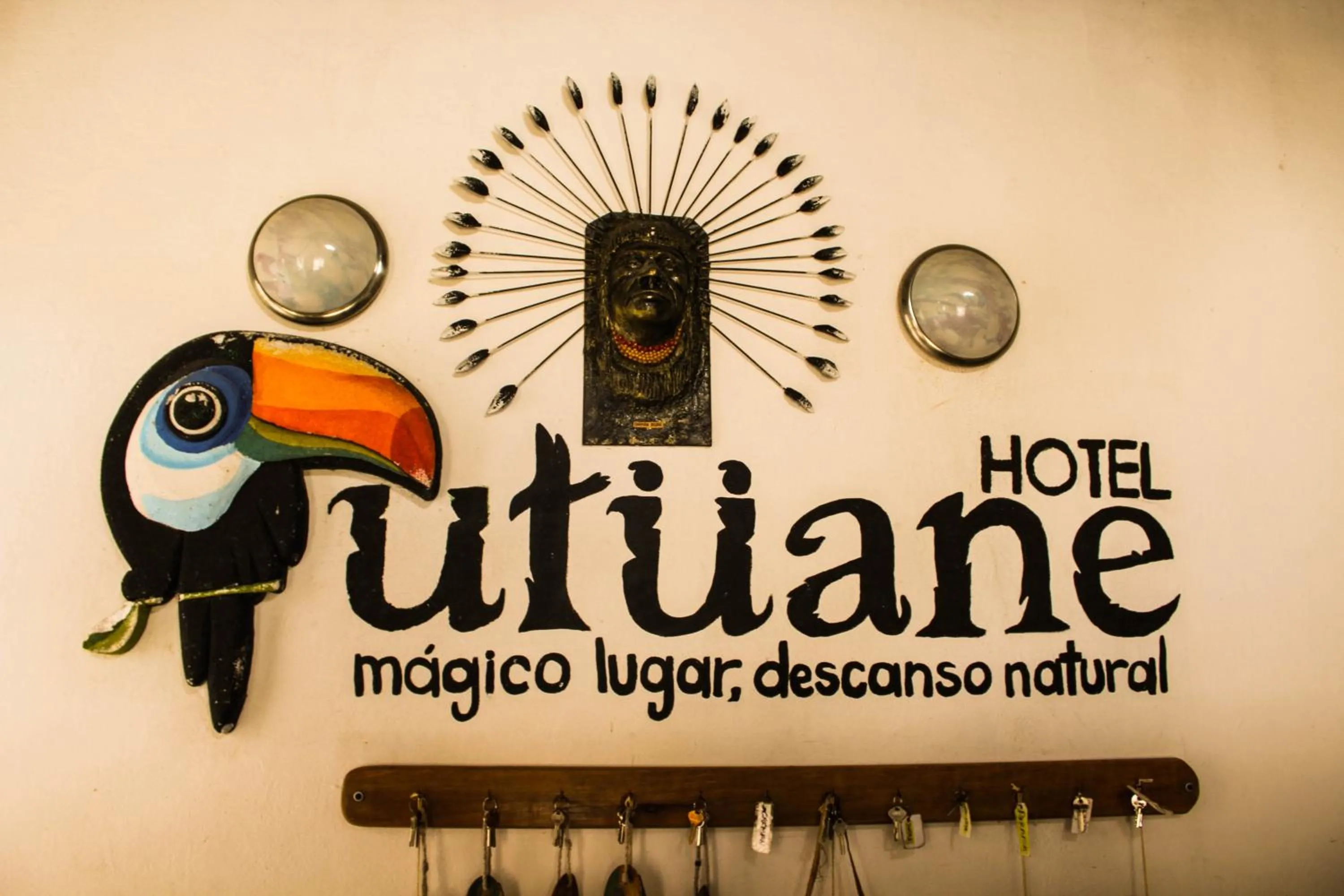 Restaurant/places to eat in Hotel Utüane