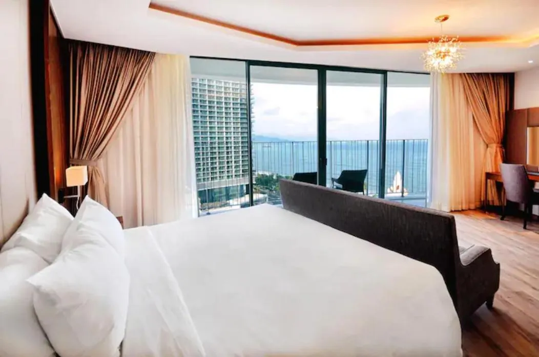 Bed in Holi Panorama Condotel