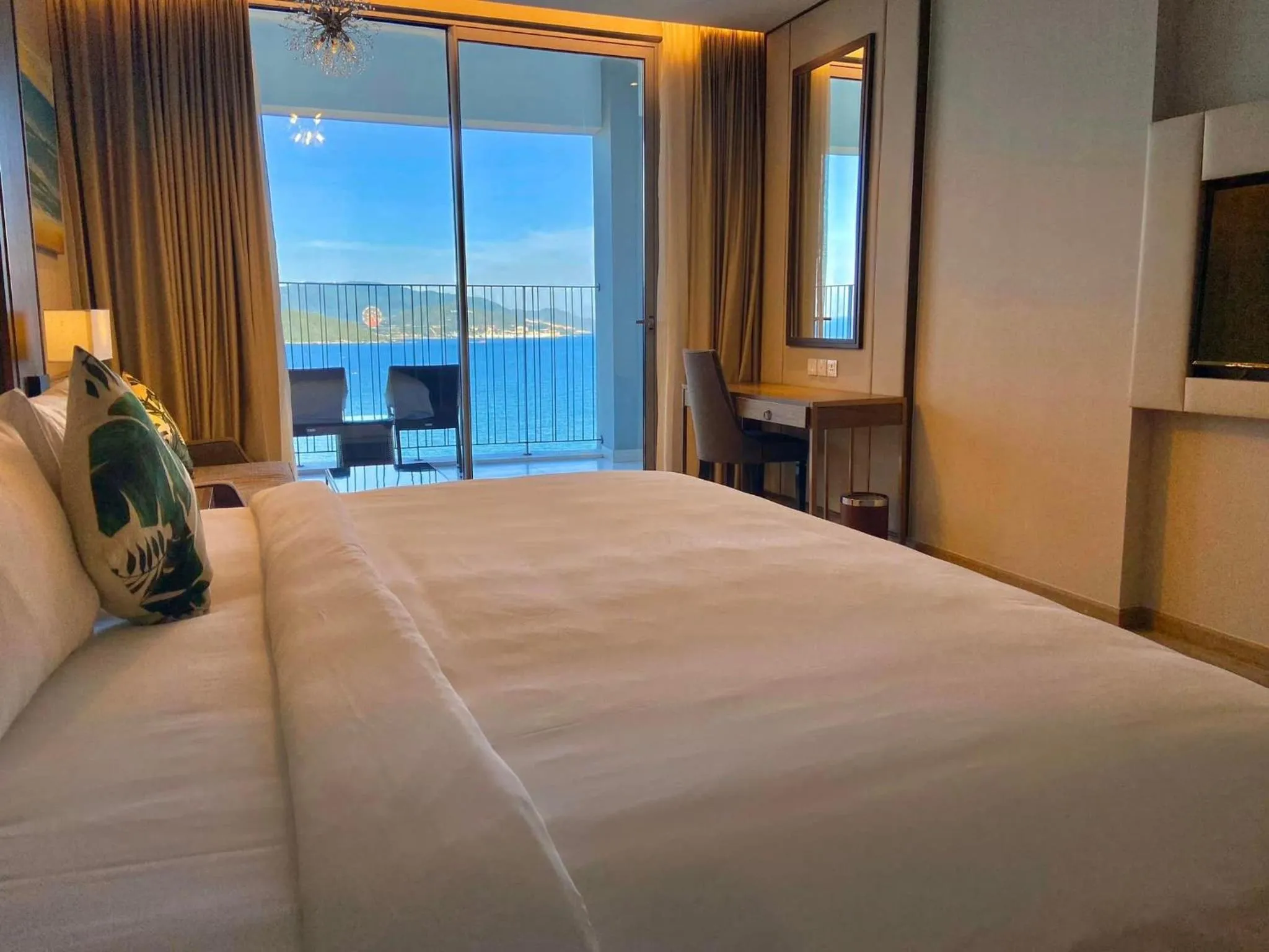 Bed in Holi Panorama Condotel