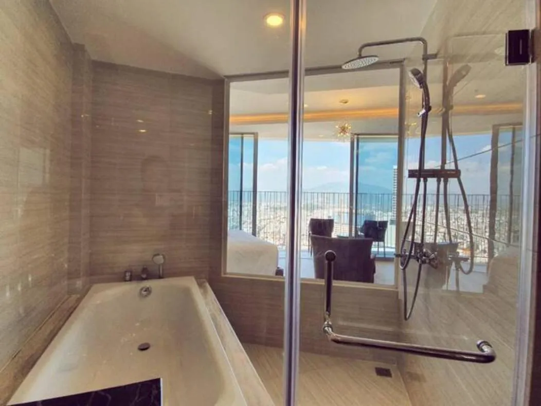 Shower in Holi Panorama Condotel