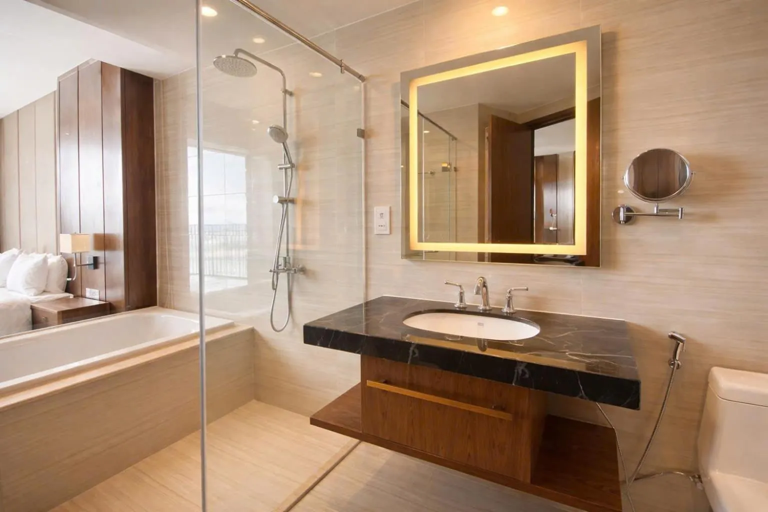 Holi Panorama Condotel