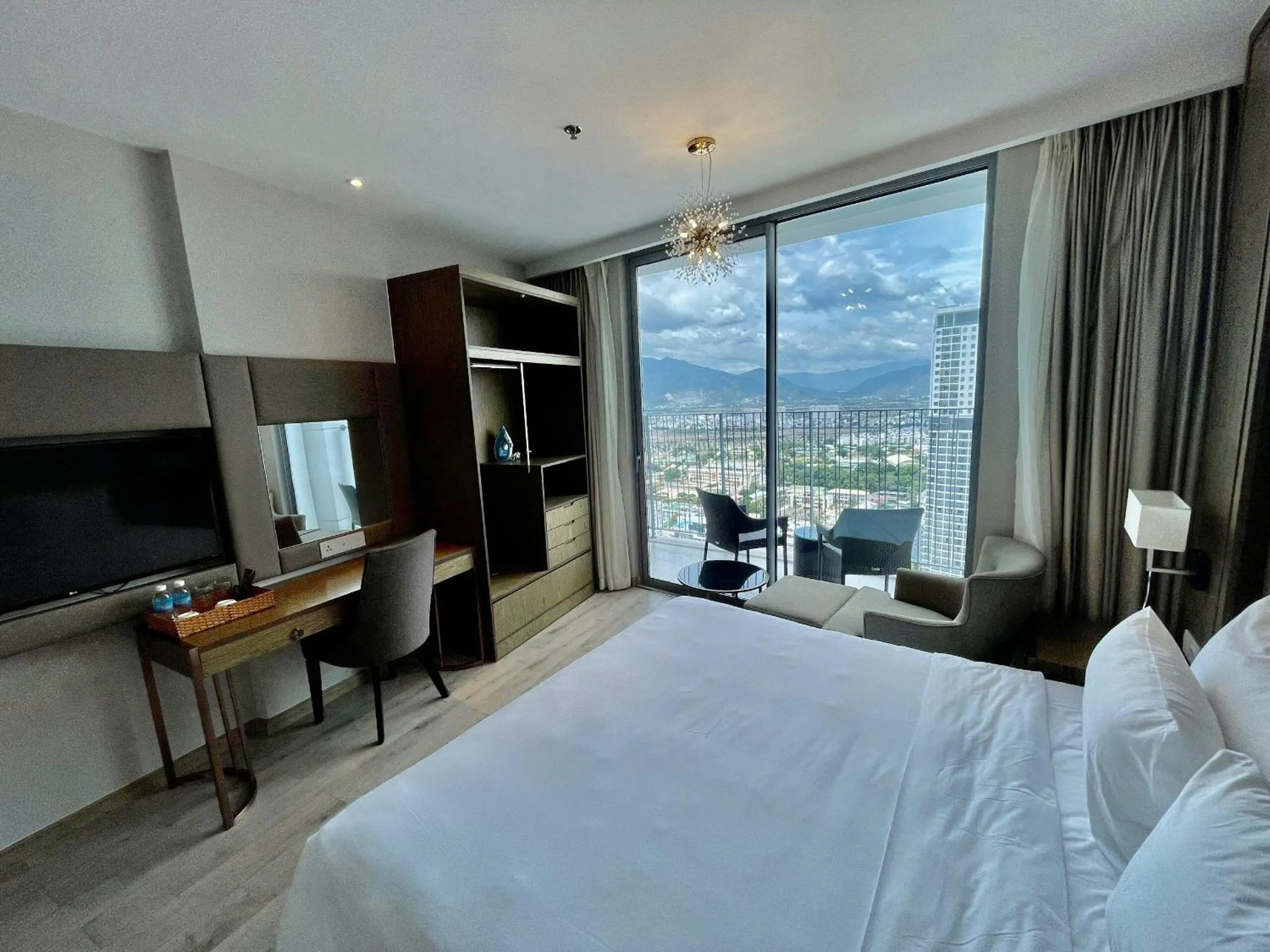 Bed in Holi Panorama Condotel