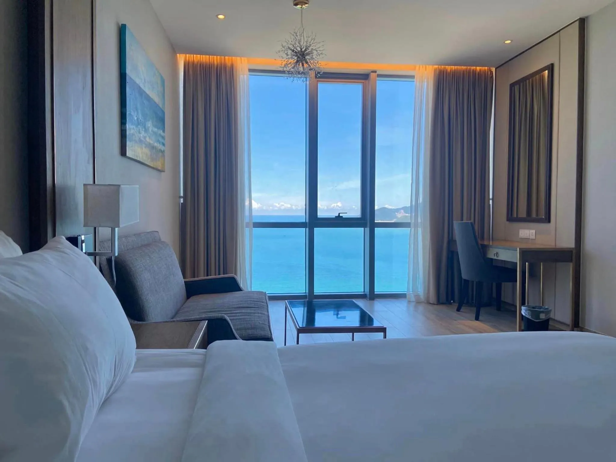 Bed in Holi Panorama Condotel