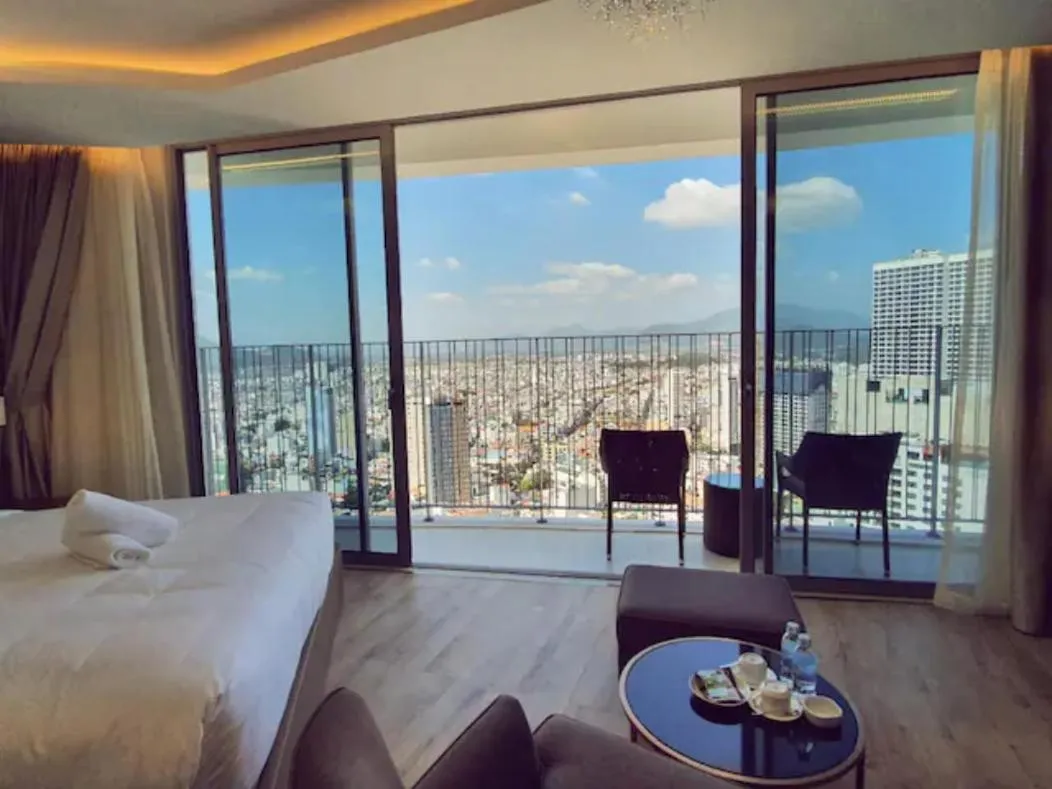 Bed in Holi Panorama Condotel