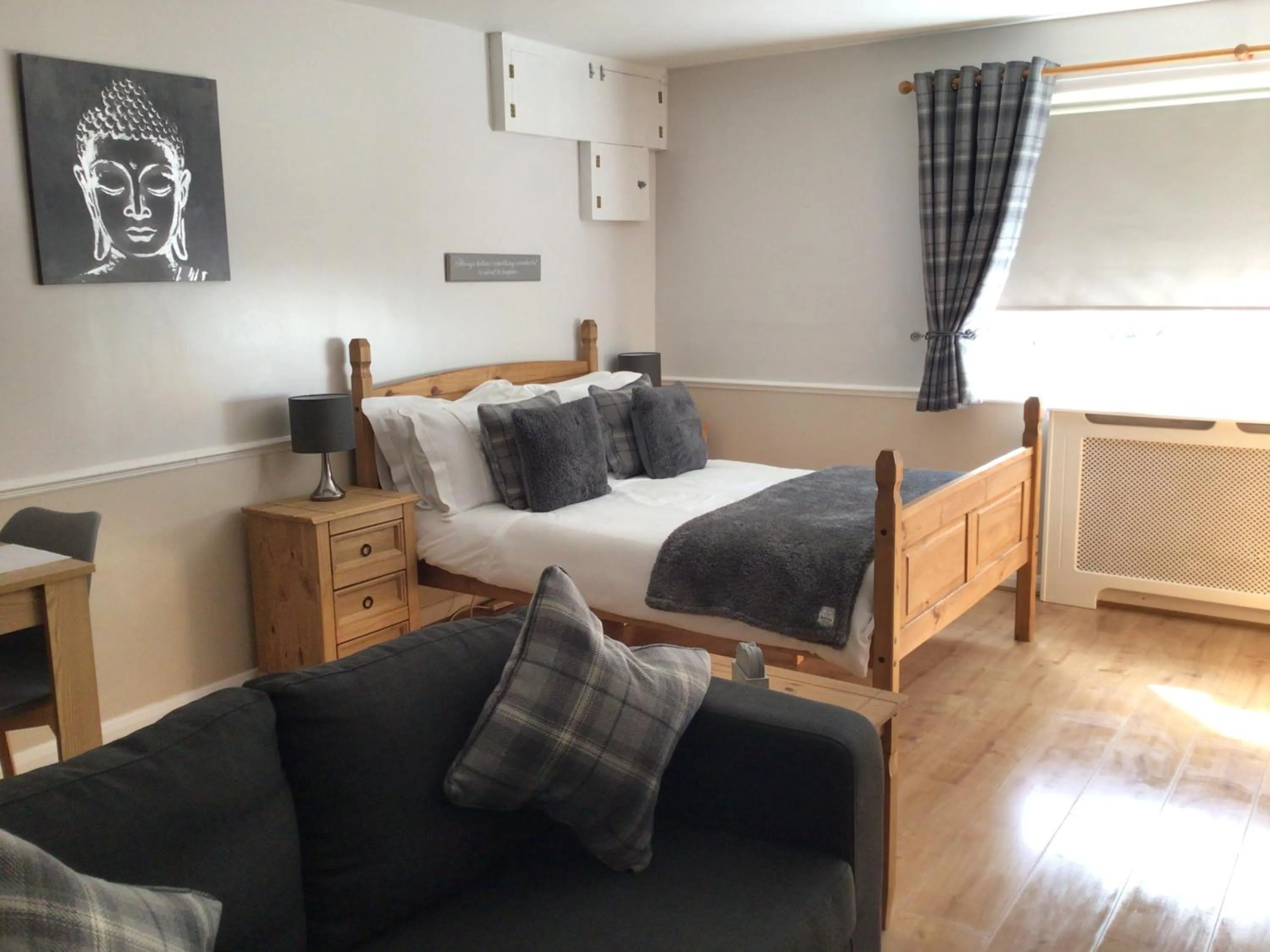 Bed in Meerkat Manor